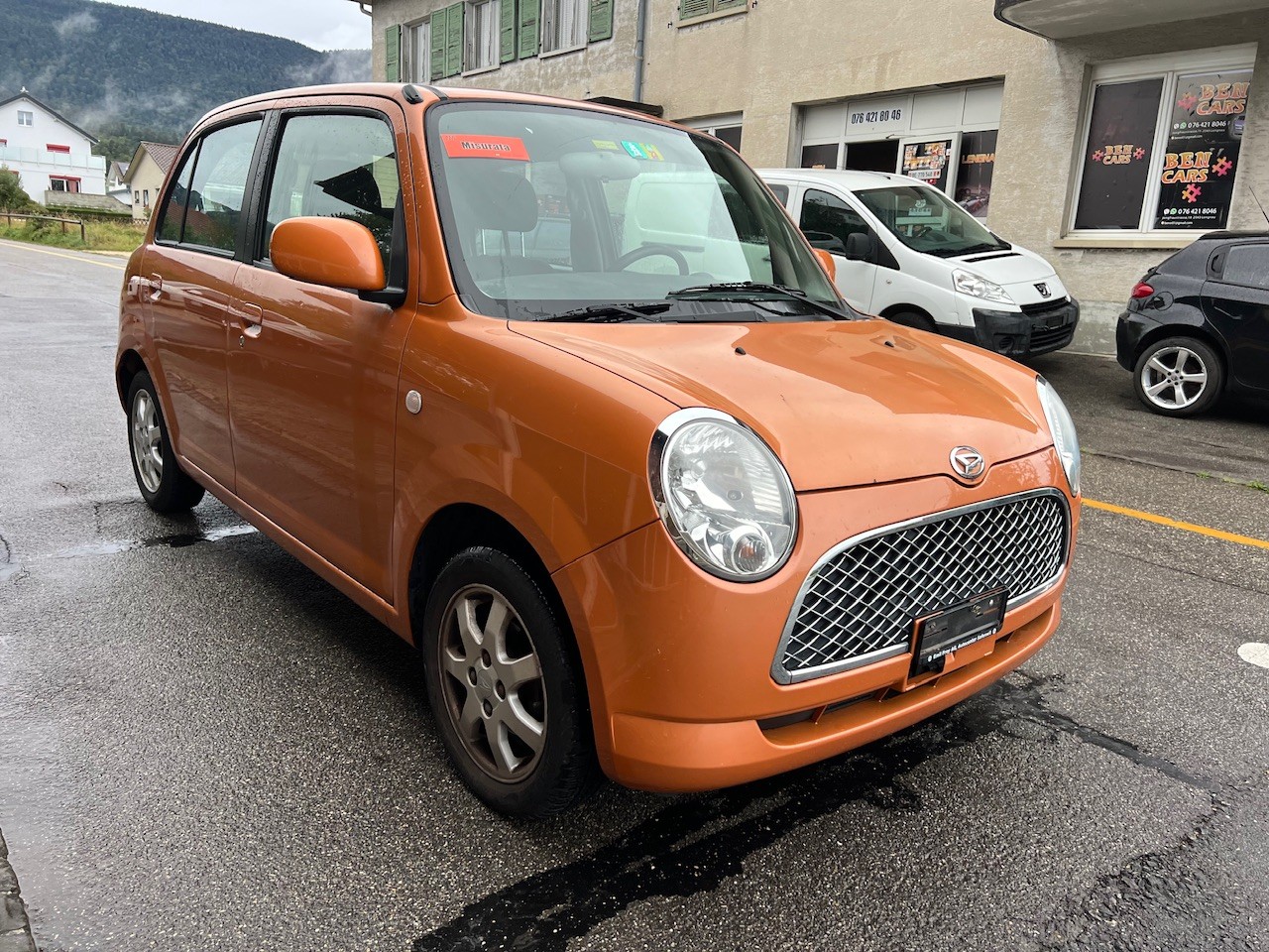 DAIHATSU Trevis 1.0