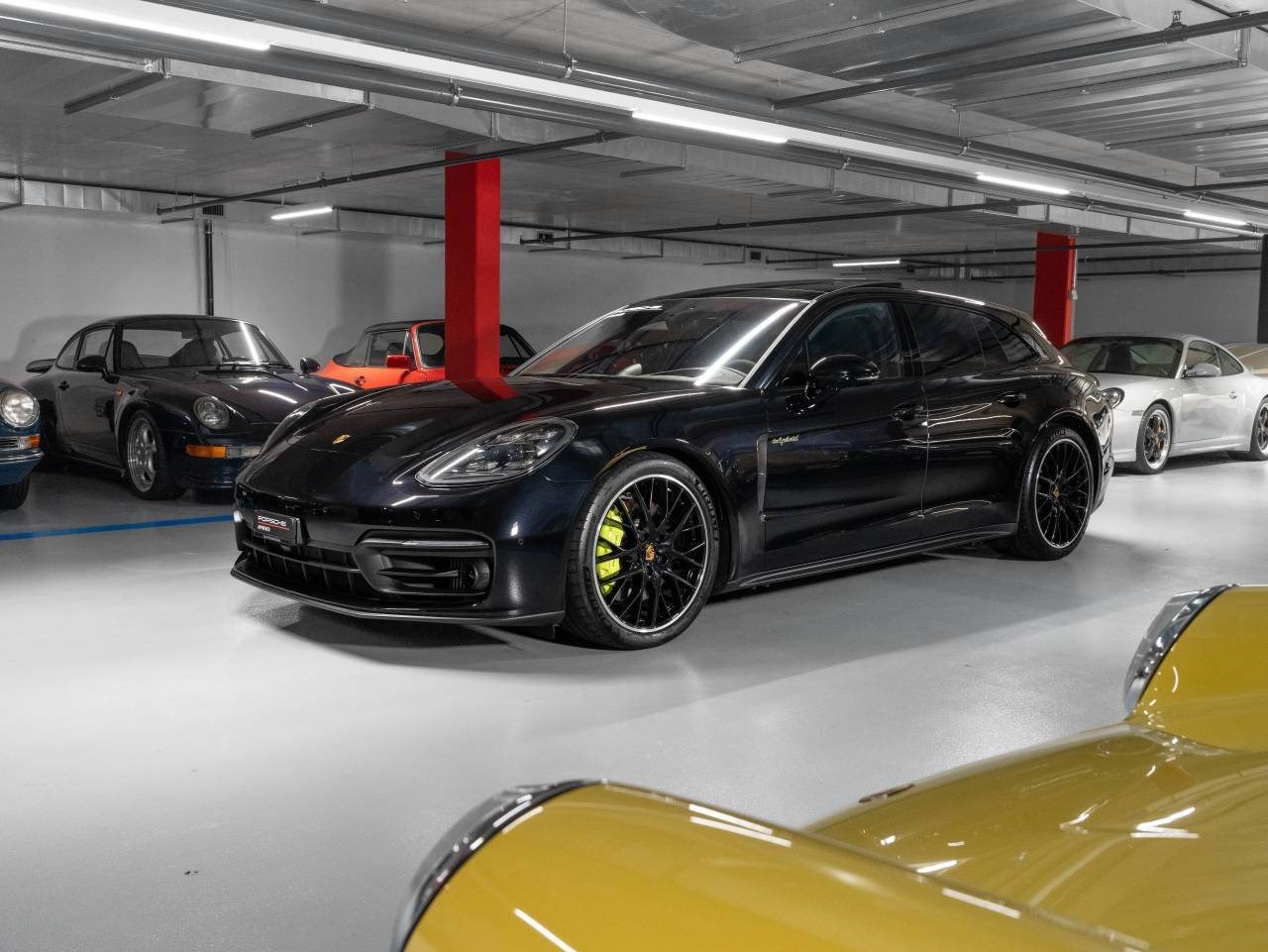 PORSCHE PANAMERA E-HYBRID Panamera 4 E-Hybrid Sport Turismo Platinum Edition