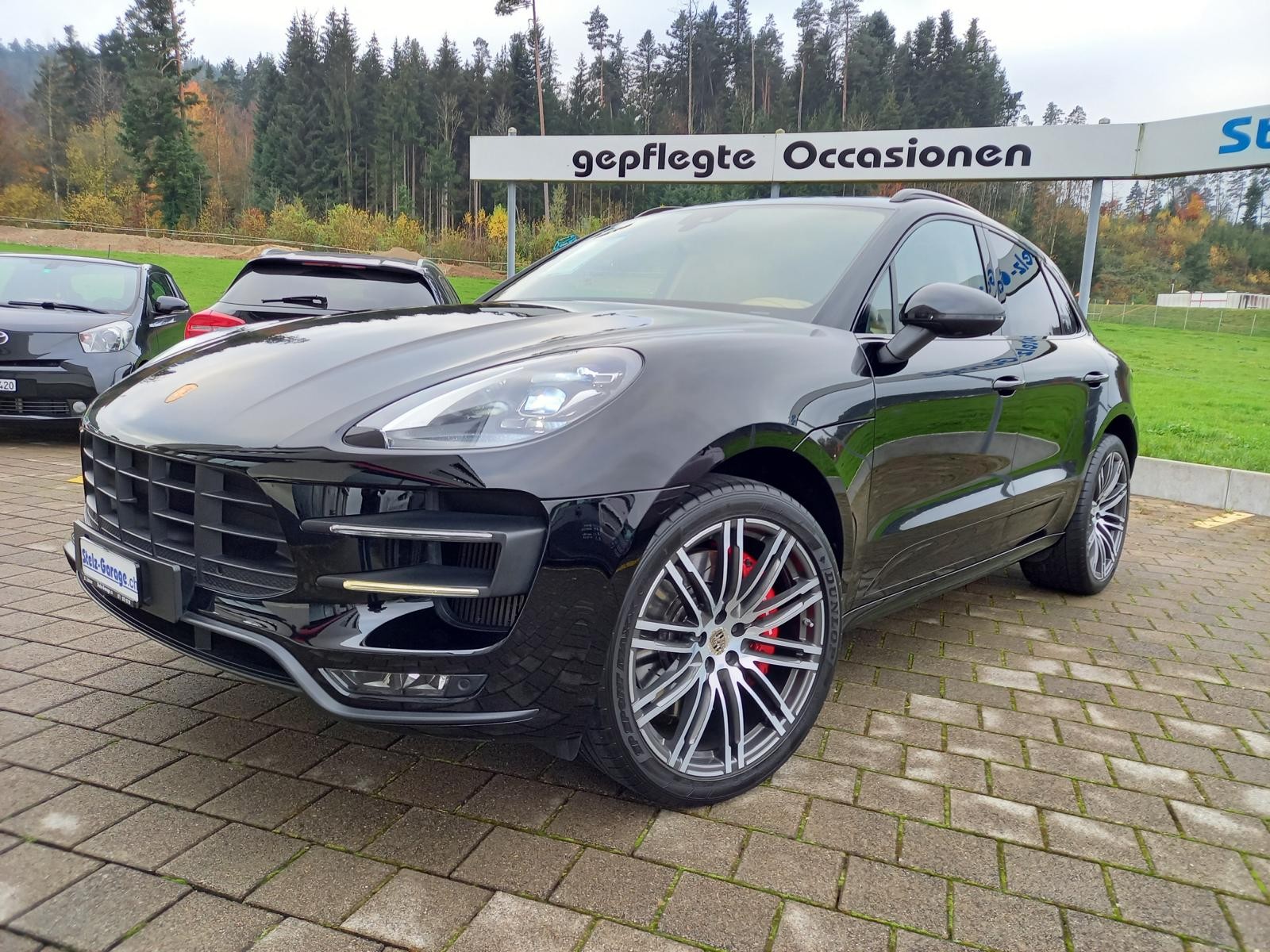 PORSCHE Macan Turbo Performance PDK