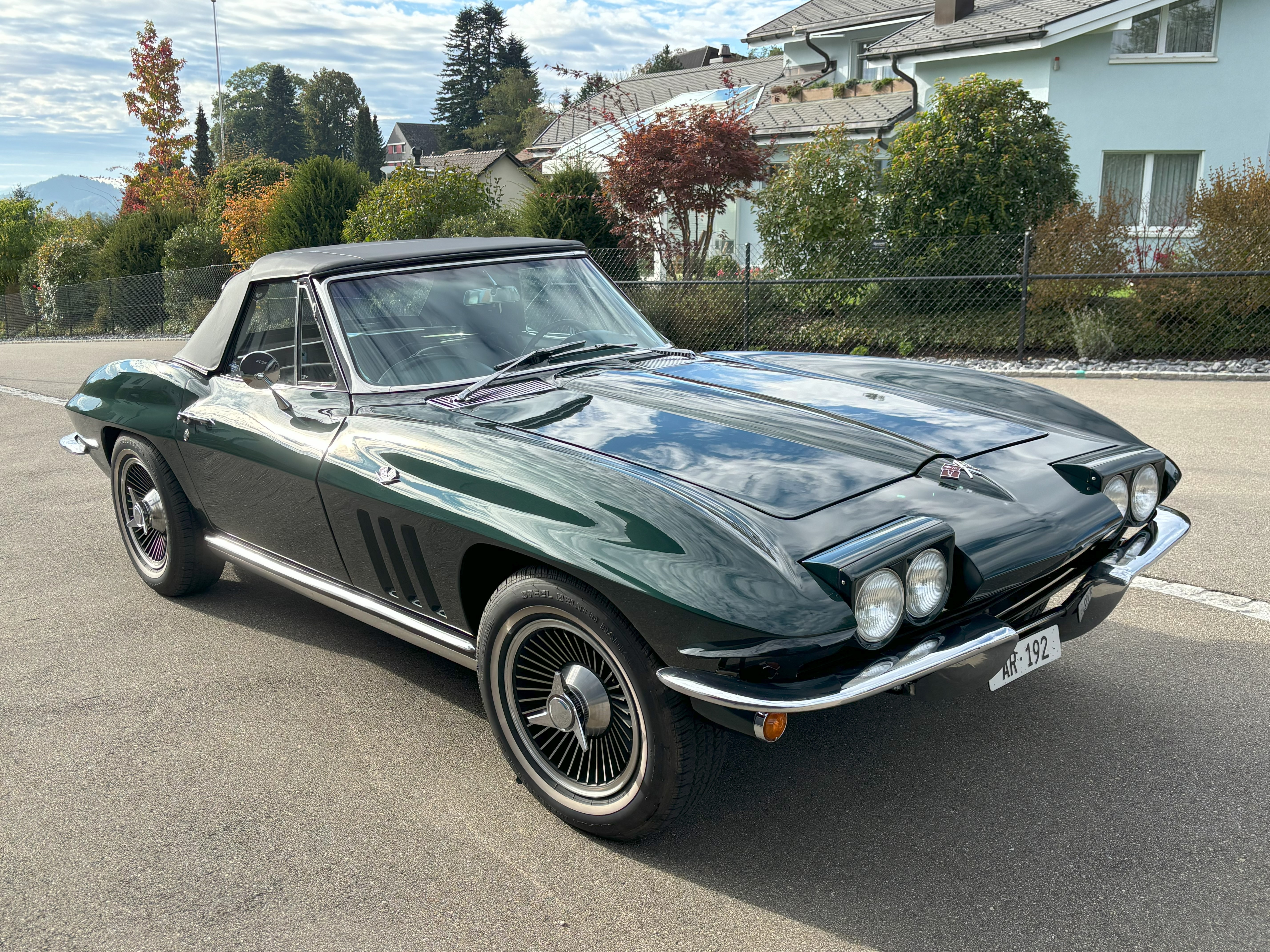 CHEVROLET Corvette C2 Sting Ray