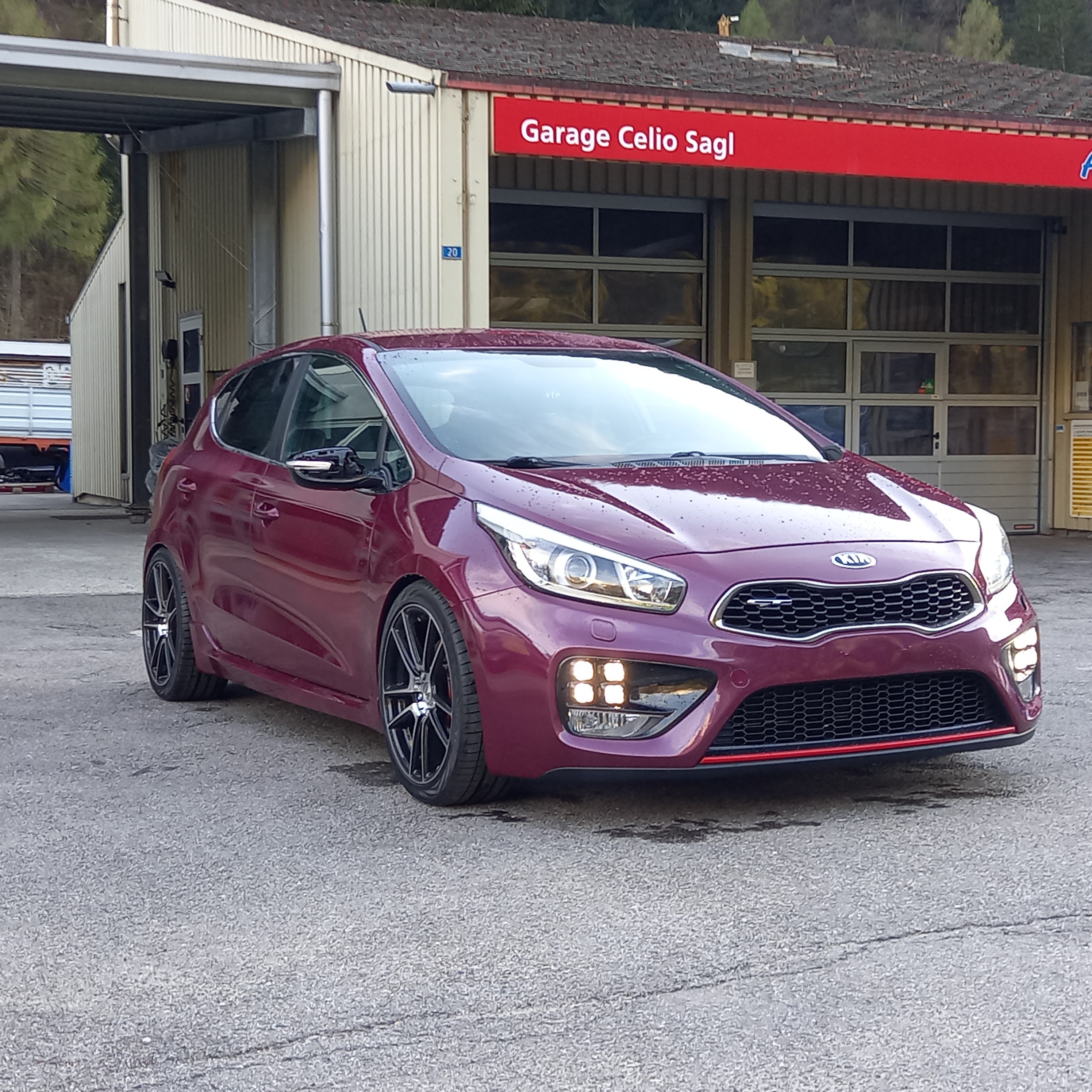 KIA Ceed 1.6 GDi Turbo GT