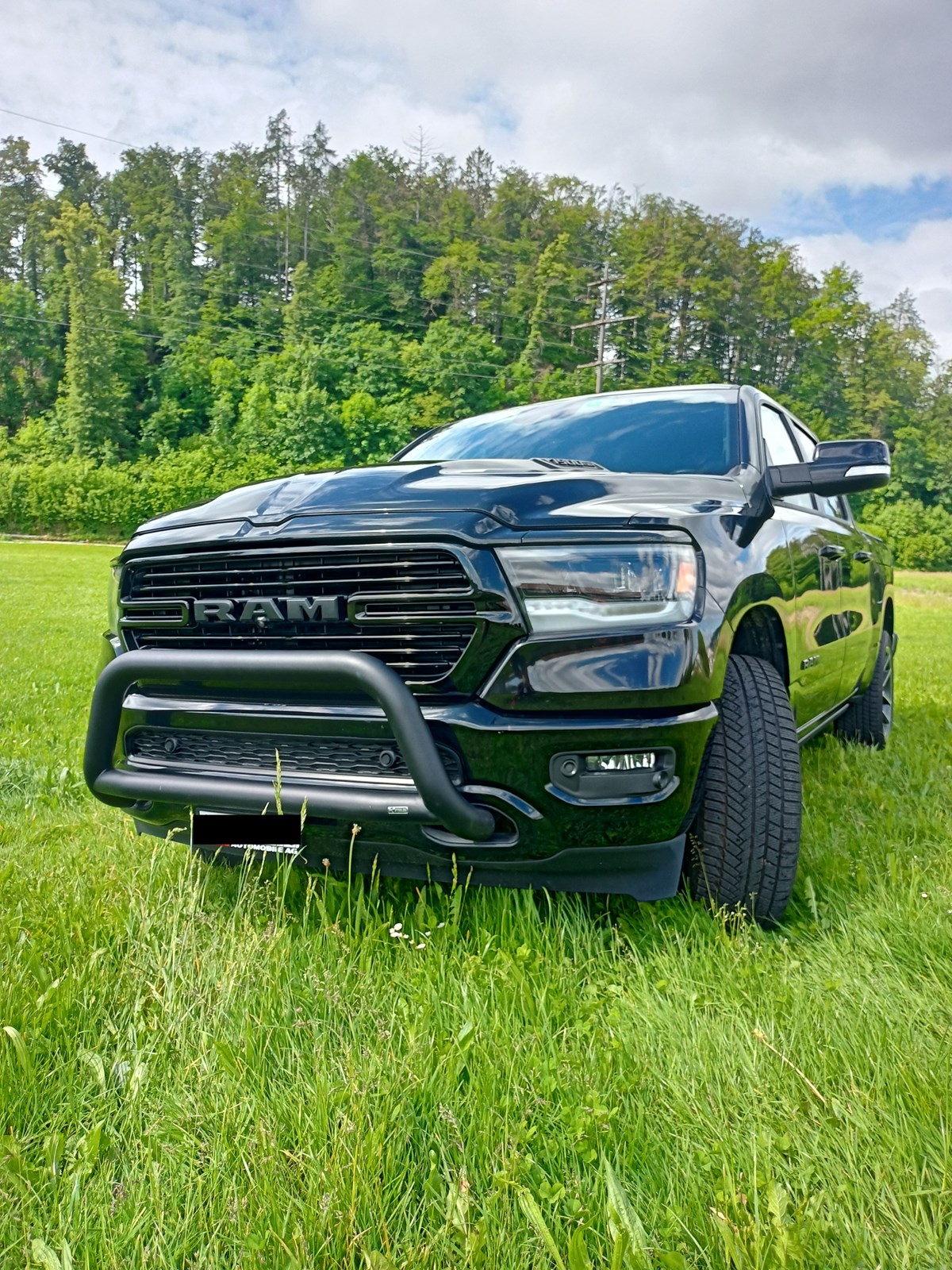 DODGE Ram 1500 Sport Night Edition