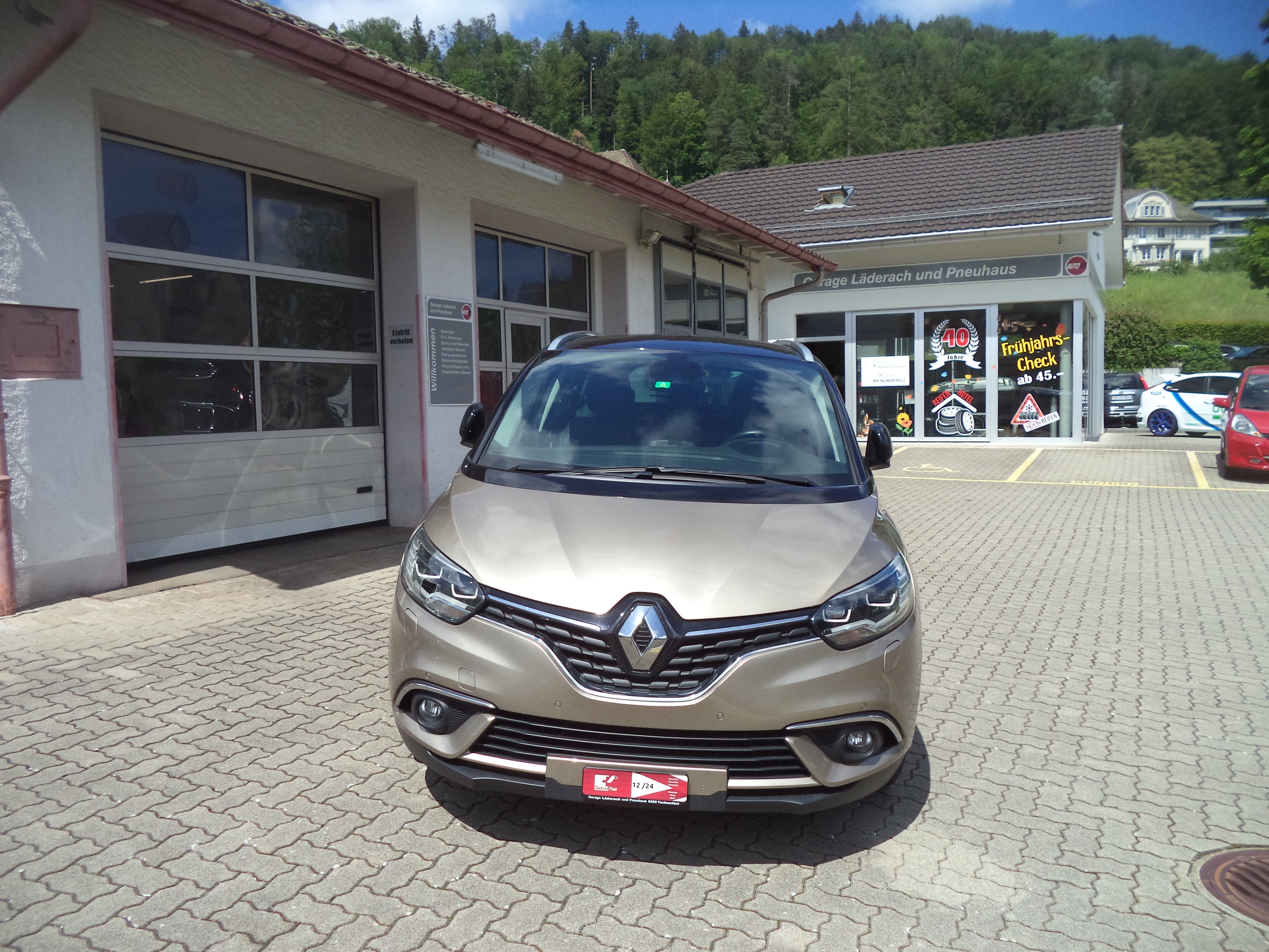 RENAULT Grand Scénic 1.3 16V Turbo Intens EDC