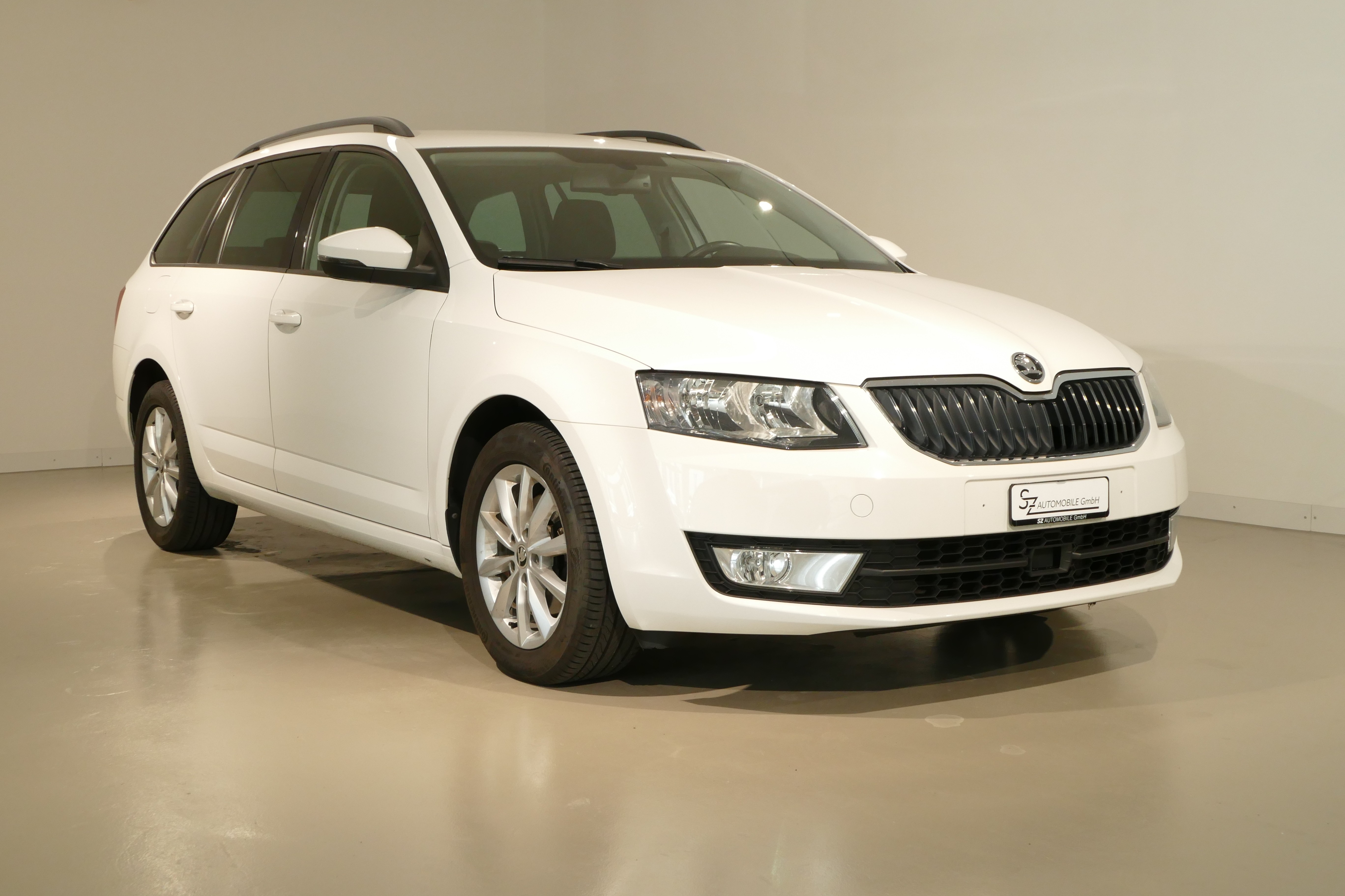 SKODA Octavia Combi 2.0 TDI Ambition DSG