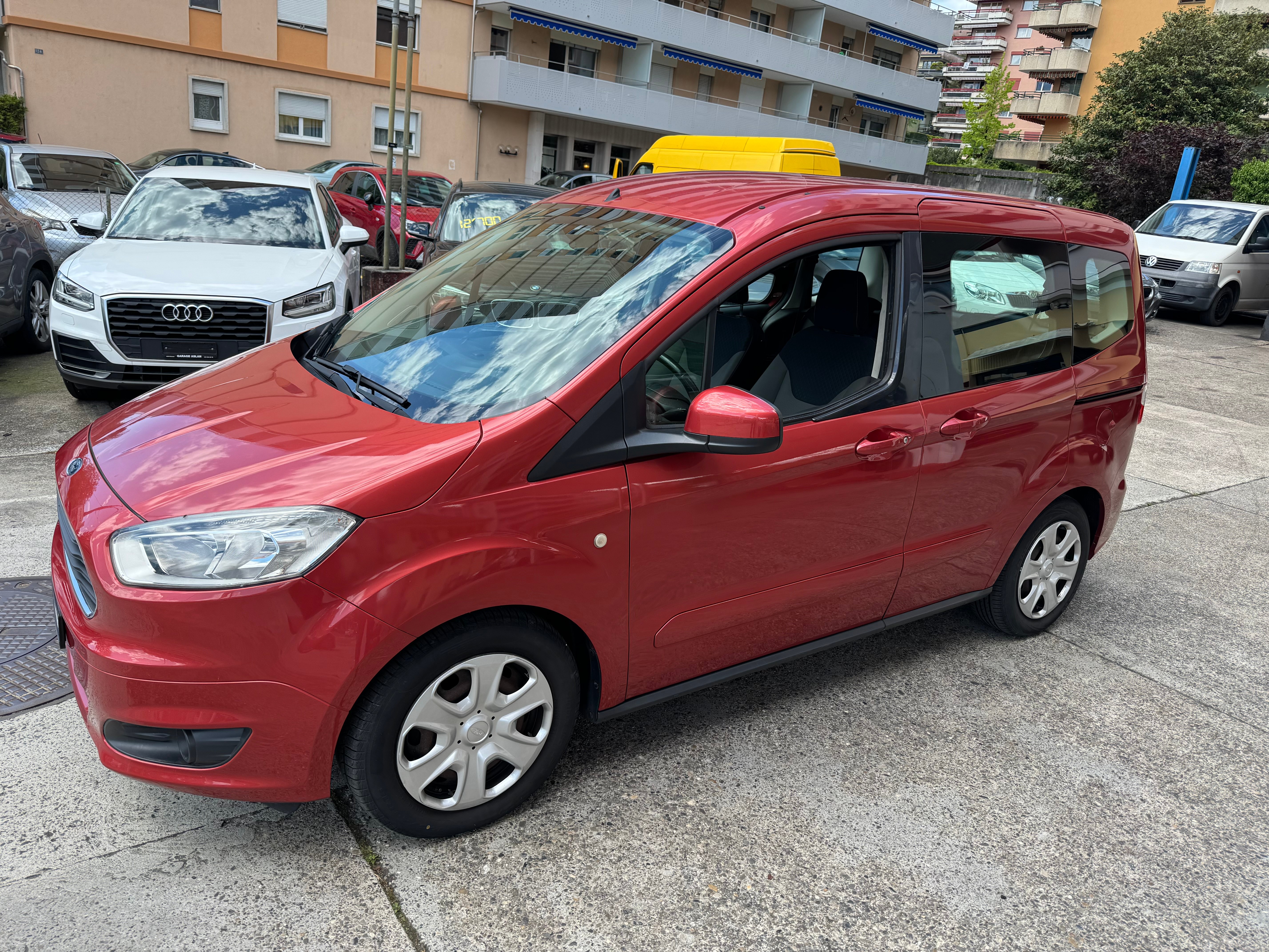 FORD Tourneo Courier 1.5 TDCi Ambiente
