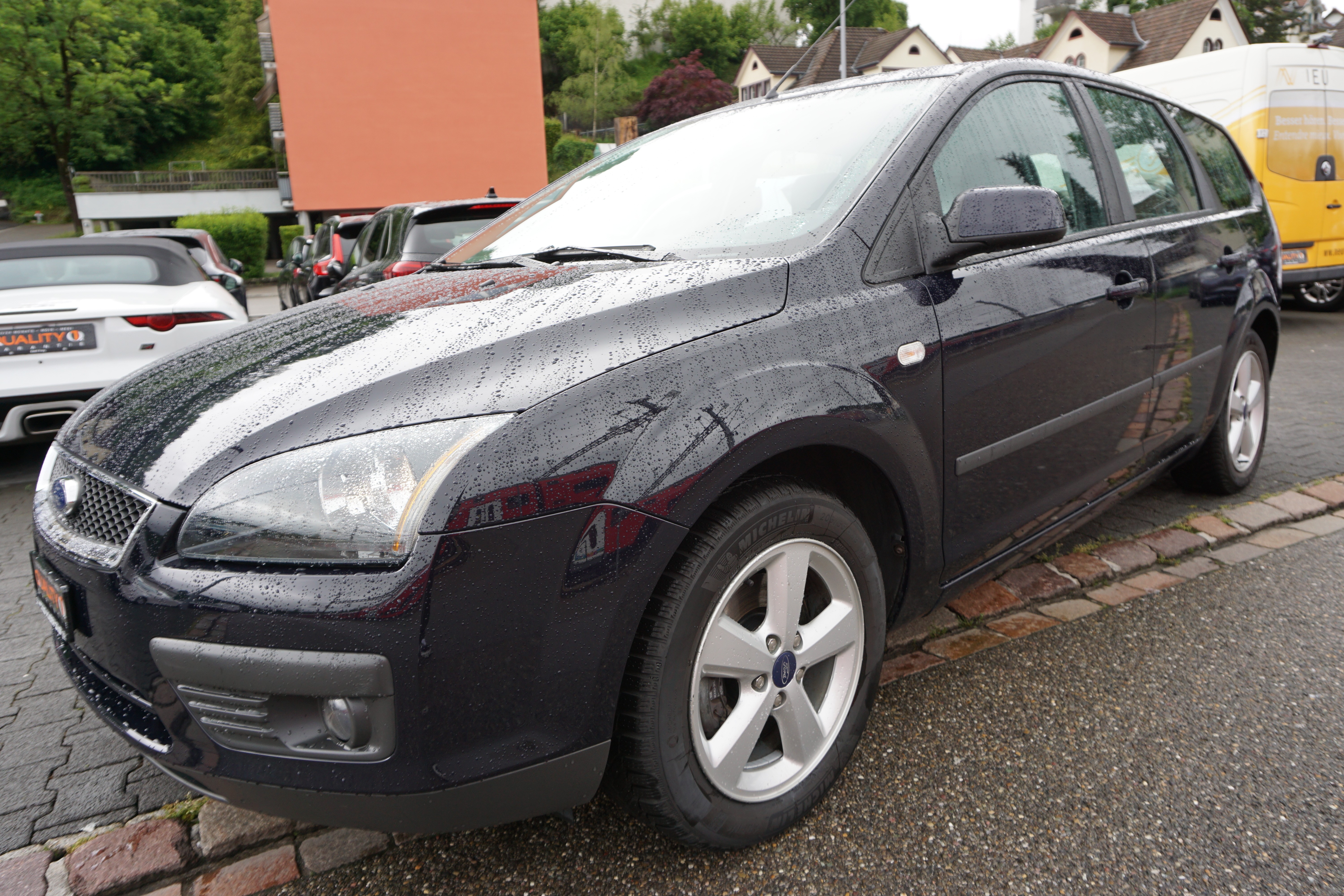 FORD Focus 2.0i Carving