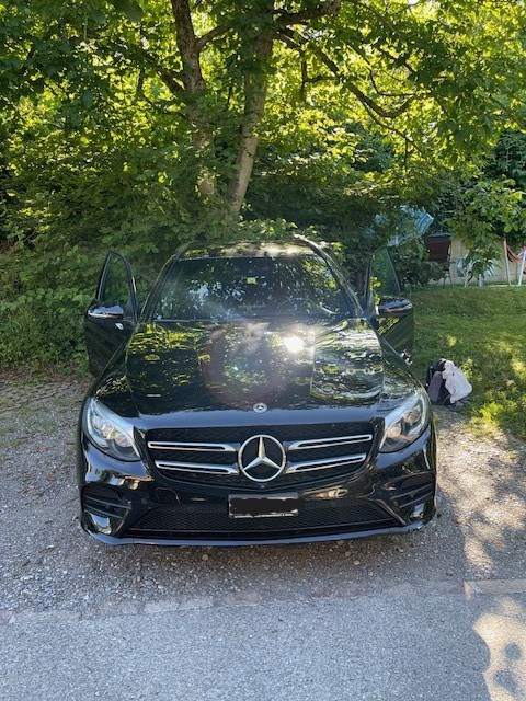 MERCEDES-BENZ GLC 250 d AMG Line 4Matic 9G-Tronic