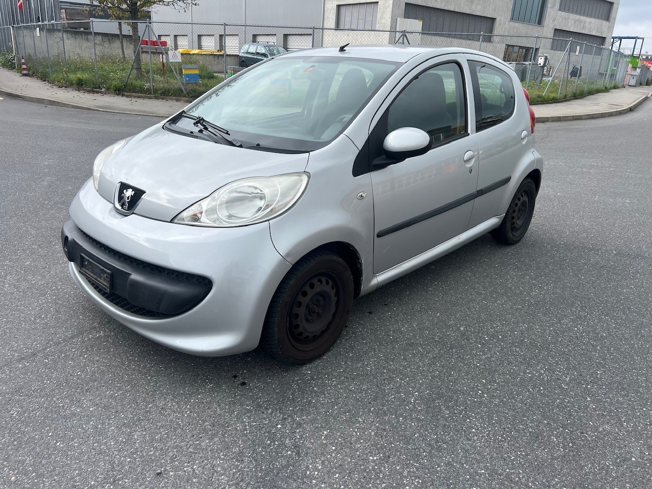 PEUGEOT 107 1.0 Trendy