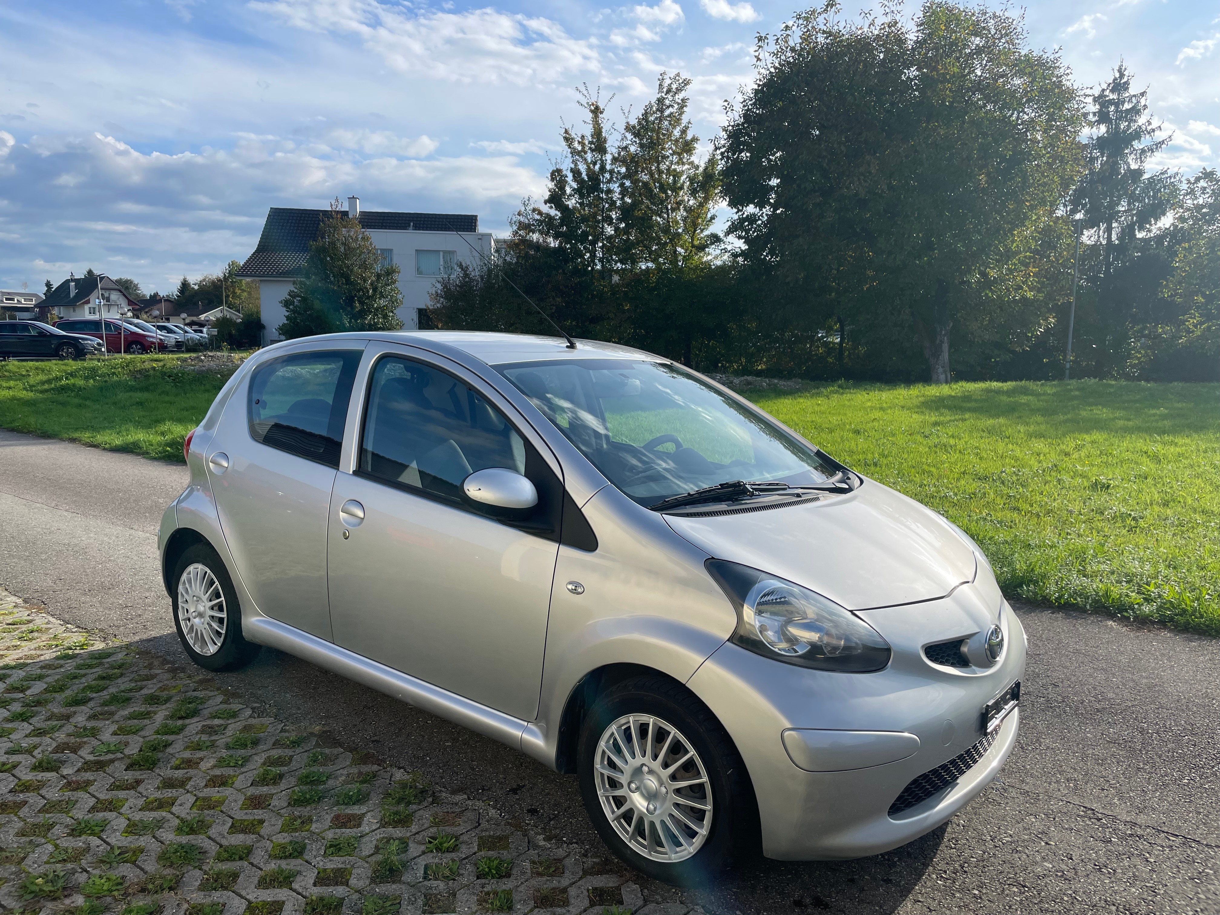 TOYOTA Aygo 1.0 blue