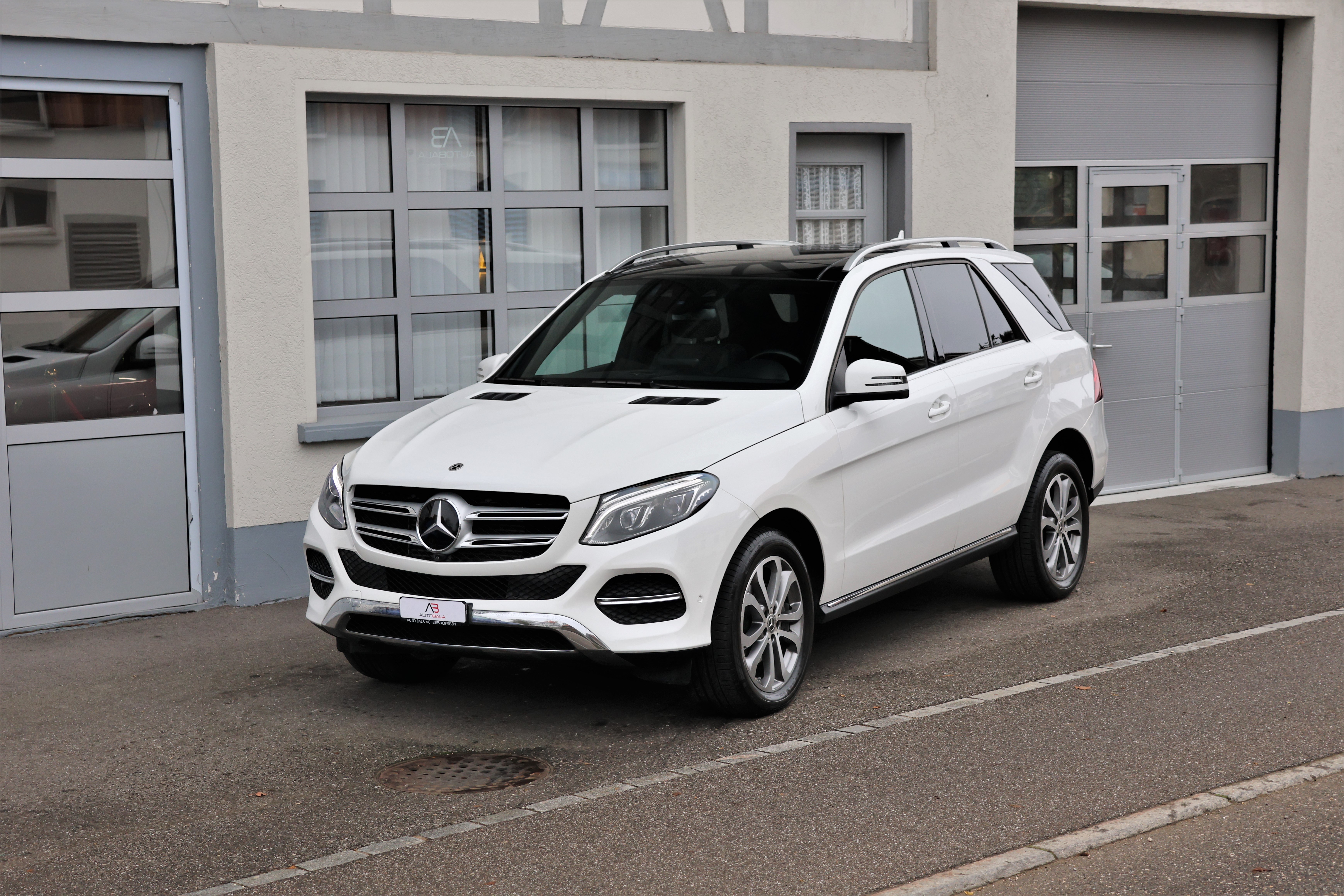 MERCEDES-BENZ GLE 350 d Executive 4Matic 9G-Tronic + AHK 3'500KG (CH)