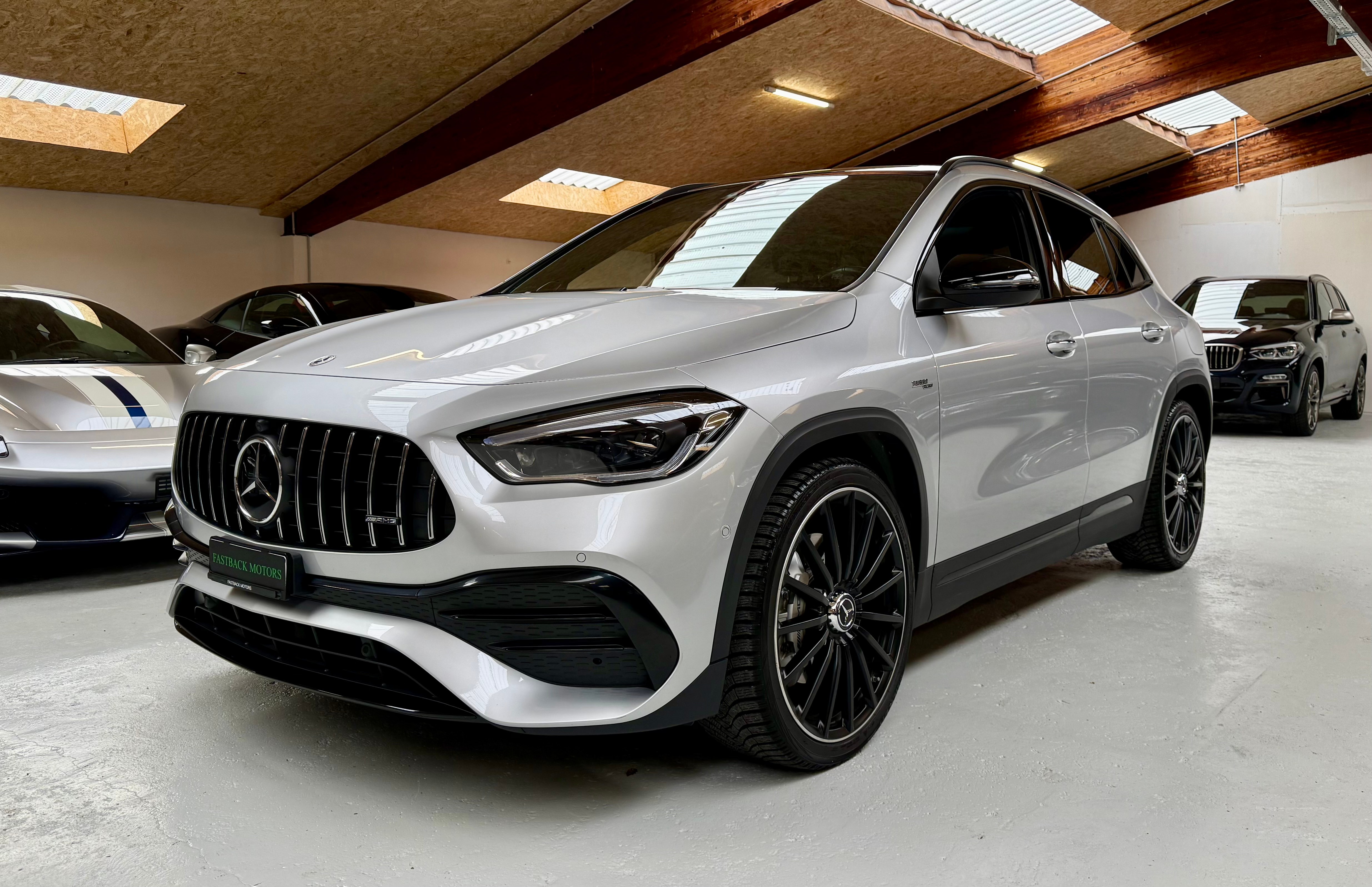 MERCEDES-BENZ GLA 35 AMG 4Matic 8G-Speedshift DCT