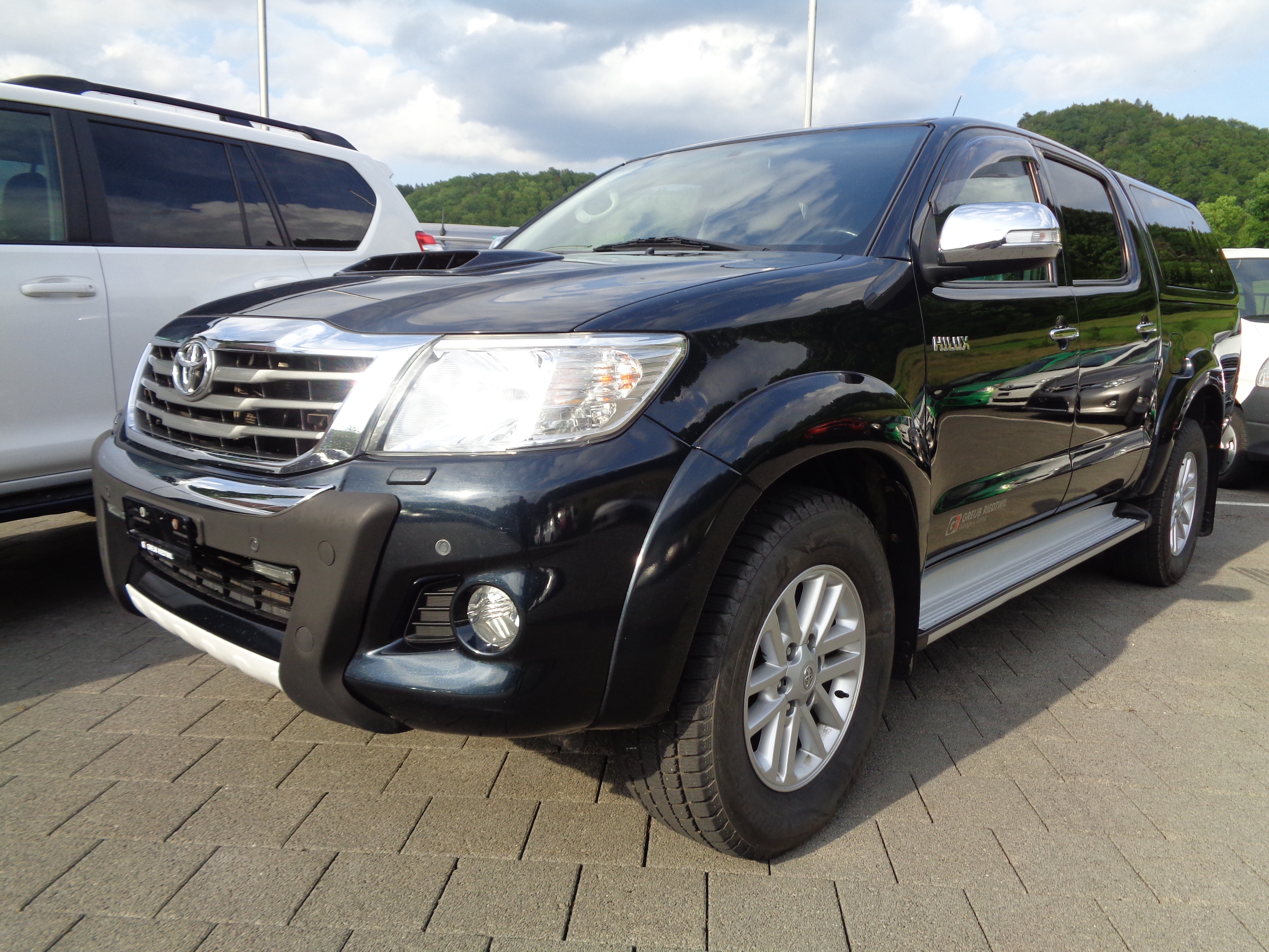 TOYOTA Hilux 3.0 4WD Double Cab Sol Premium A