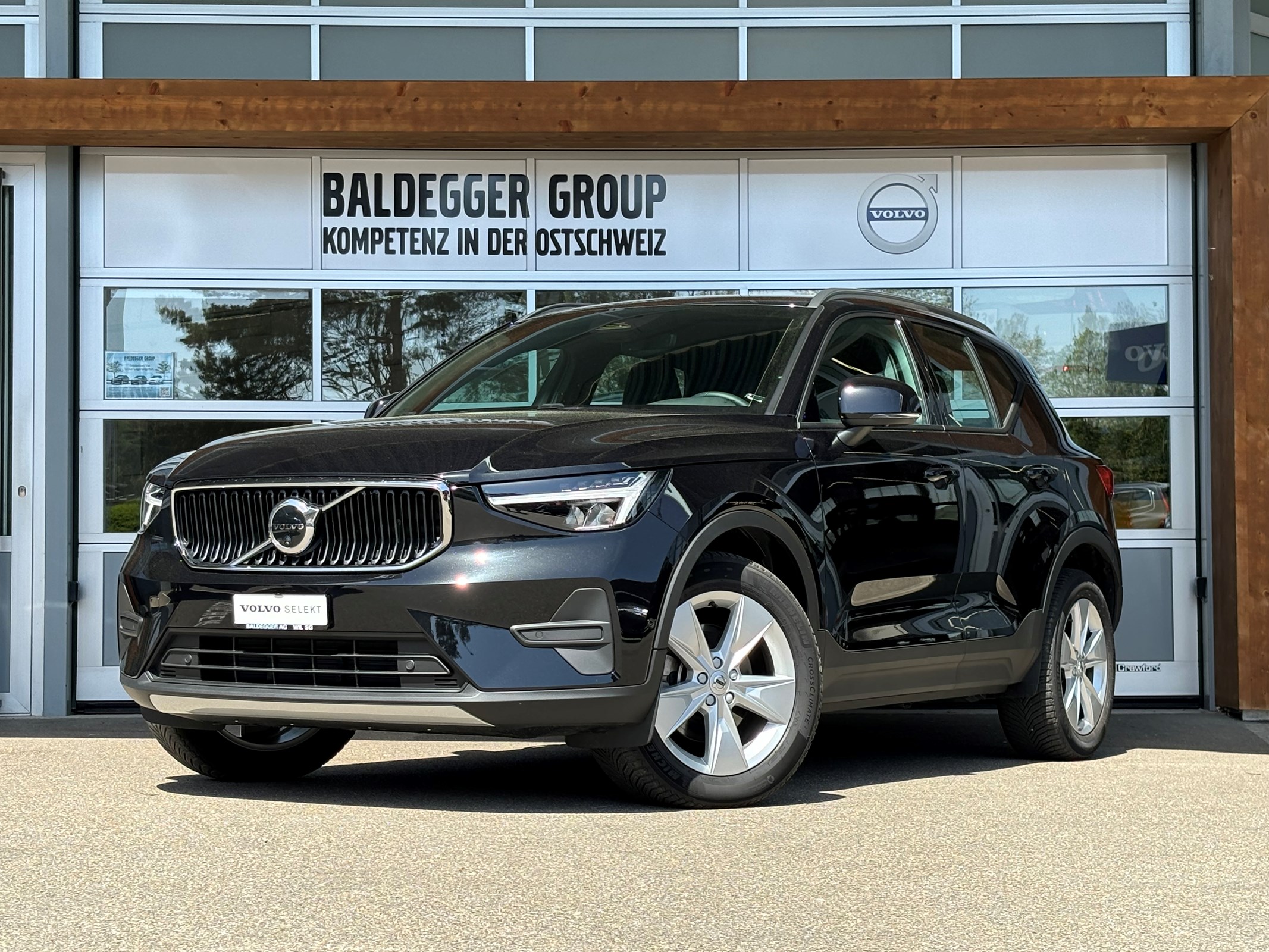 VOLVO XC40 2.0 B3 MH Core