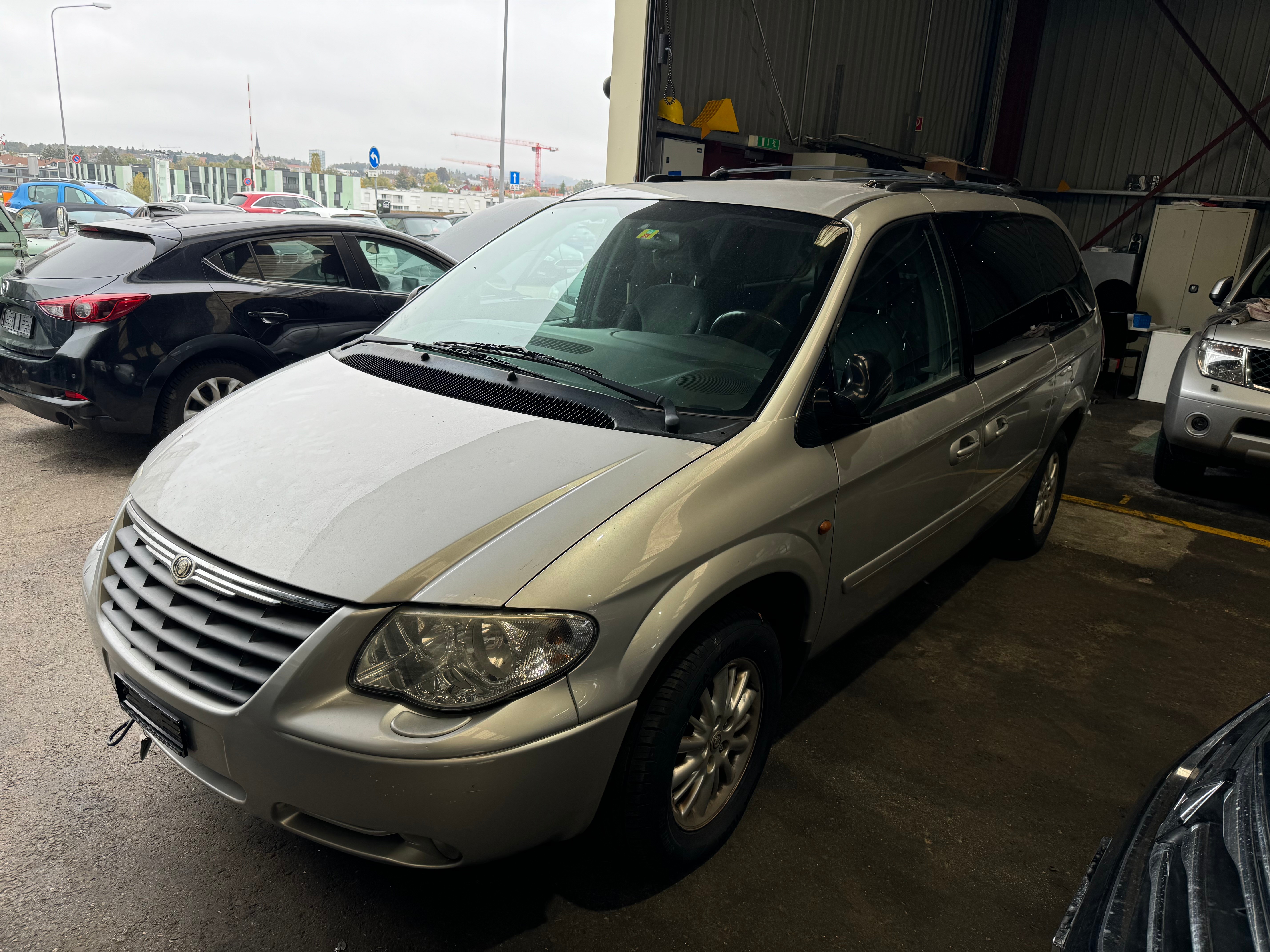 CHRYSLER Grand Voyager 2.8 CRD LX Automatic