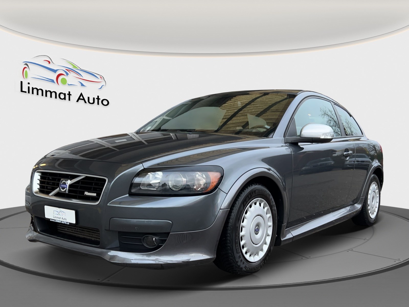 VOLVO C30 1.6D Momentum R Design