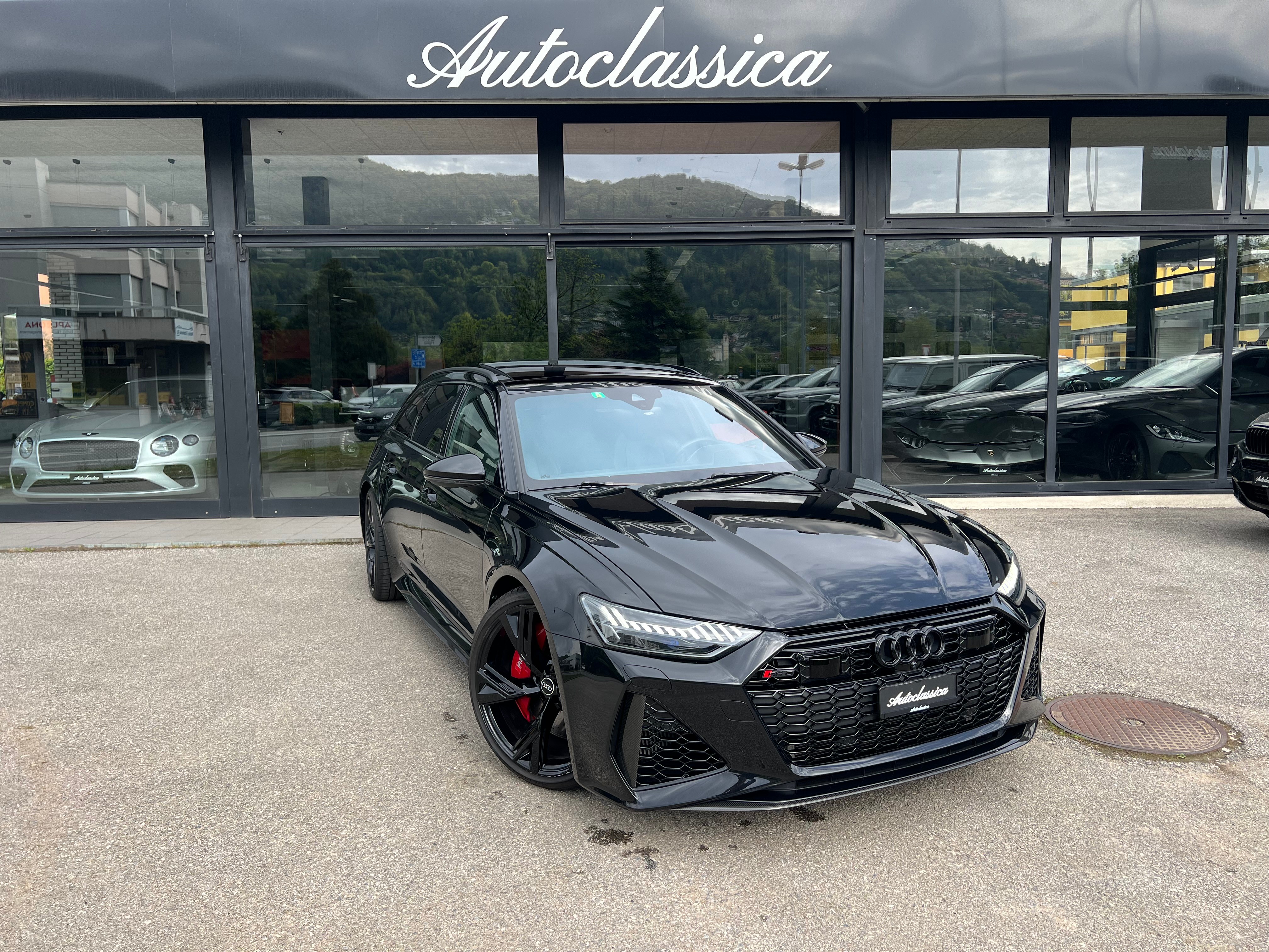 AUDI RS6 Avant 4.0 TFSI V8 quattro