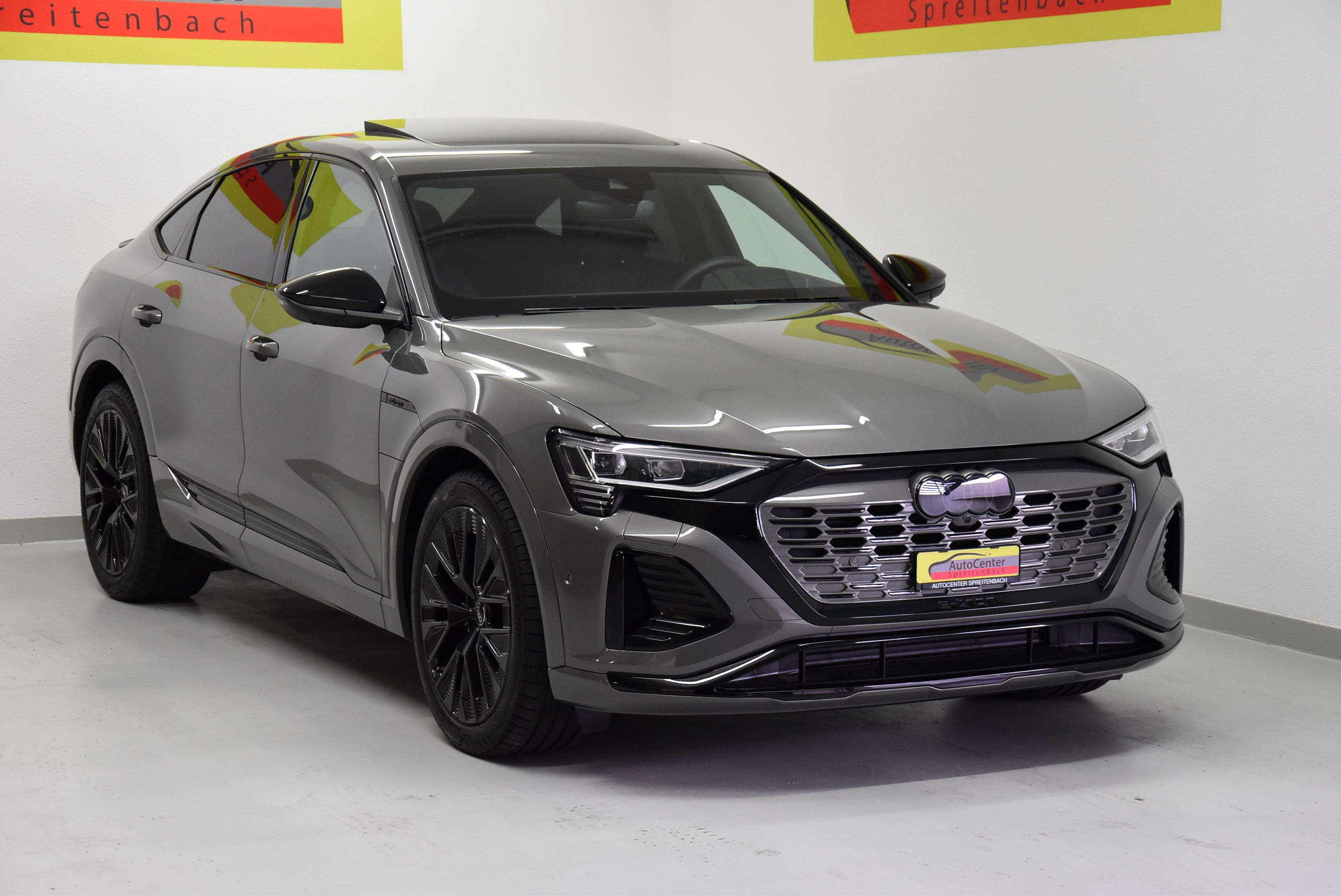 AUDI Q8 Sportback 50 e-tron Black Edition quattro