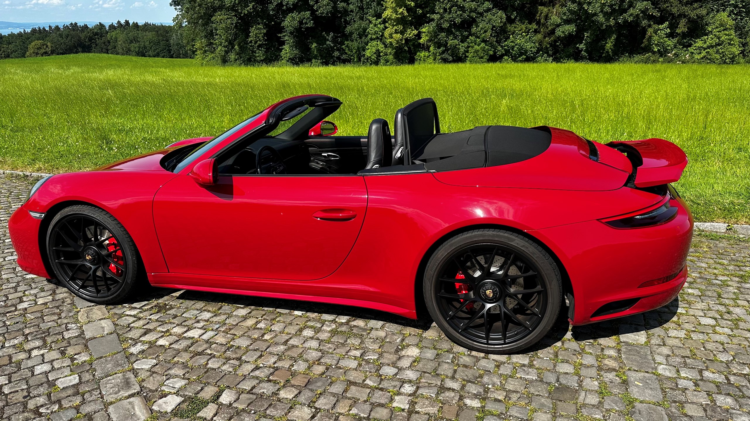 PORSCHE 911 Carrera 4 GTS Cabrio PDK