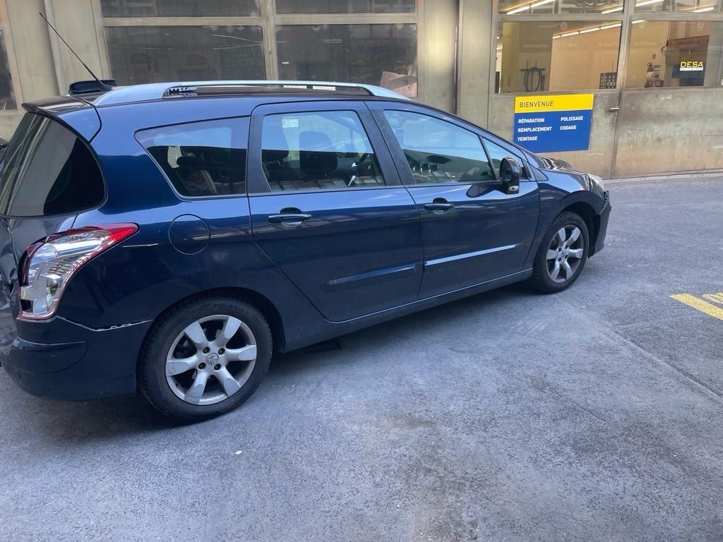 PEUGEOT 308 SW 1.6 16V Turbo Sport Pack Automatic