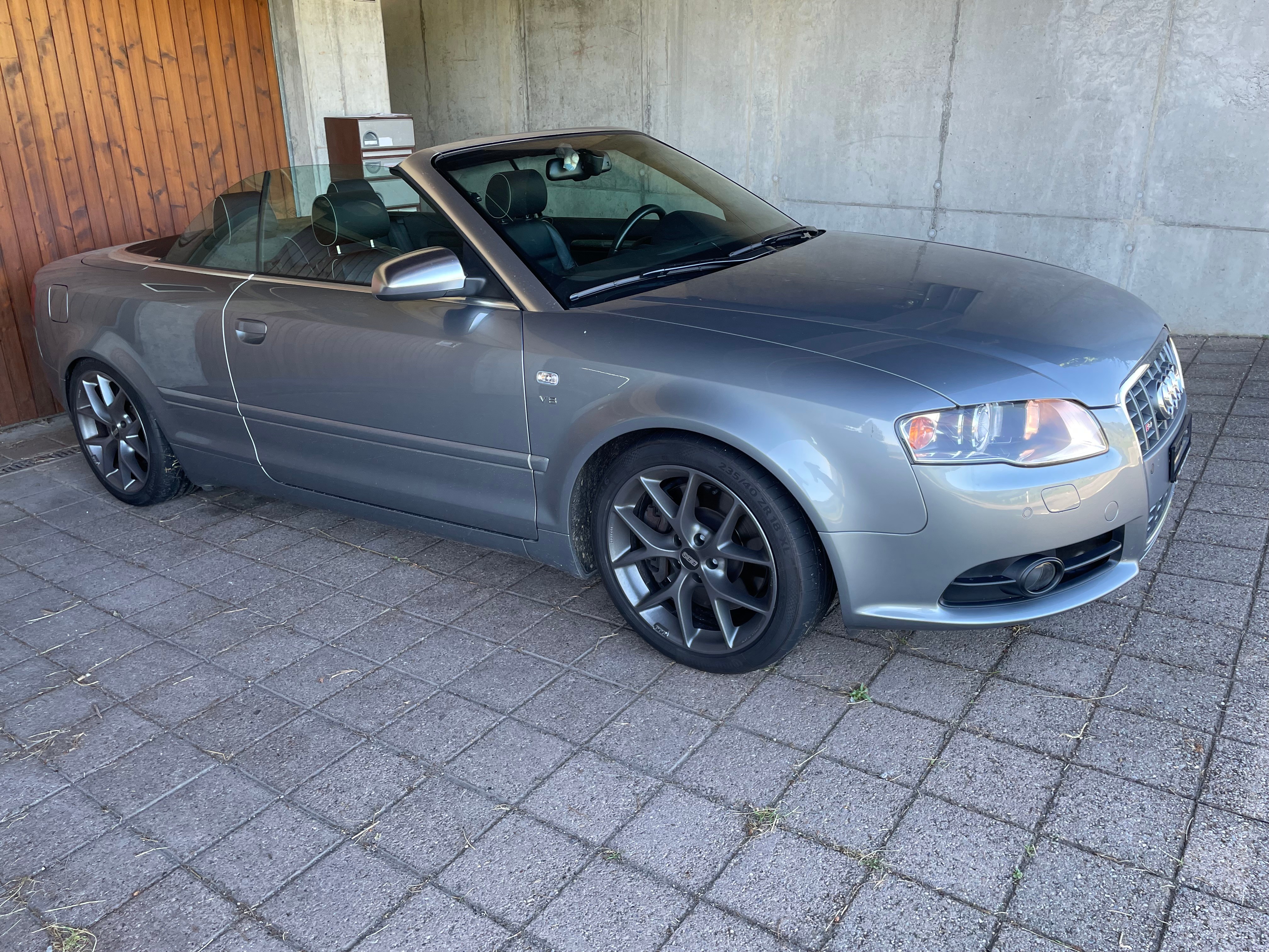 AUDI S4 Cabriolet 4.2 V8 quattro