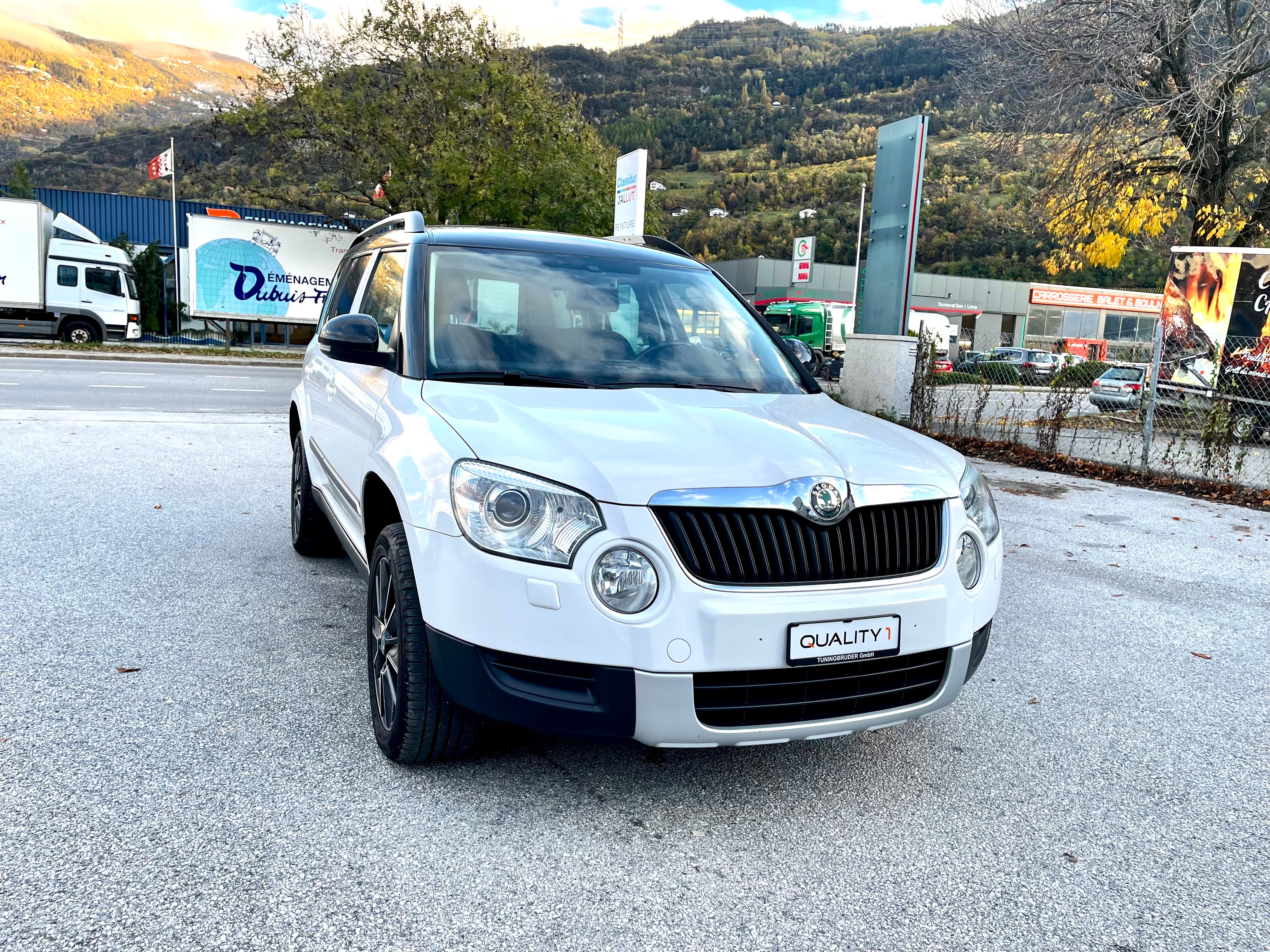 SKODA Yeti 2.0 TDI Elegance 4x4 DSG