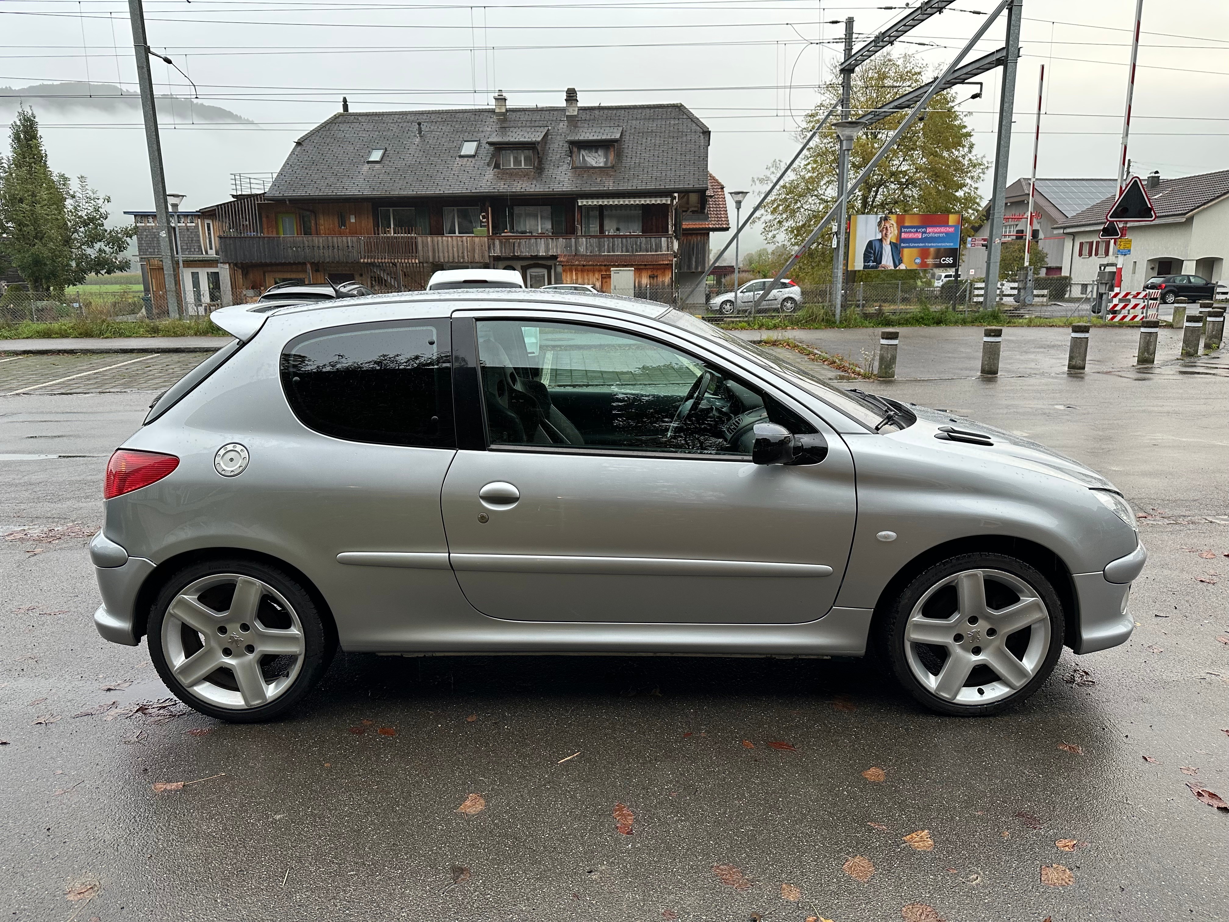 PEUGEOT 206 2.0 16V RC