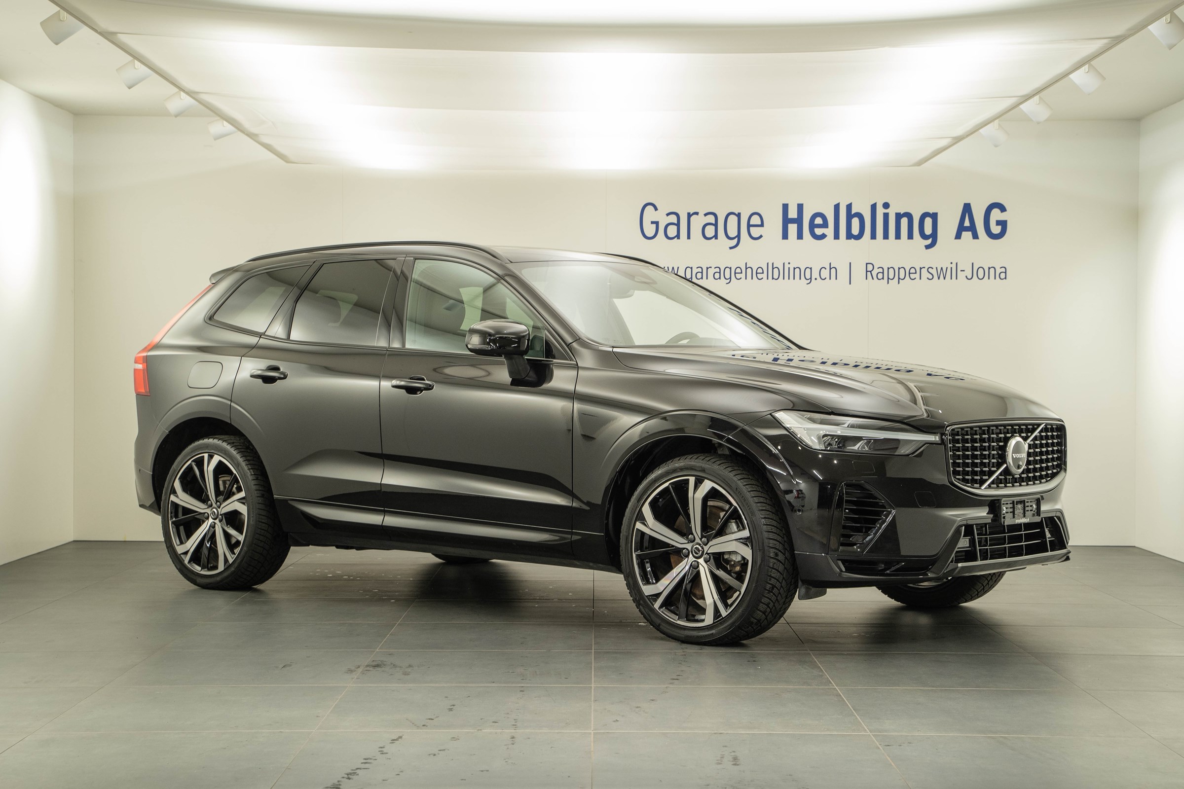 VOLVO XC60 2.0 T8 TE Ultimate Dark eAWD