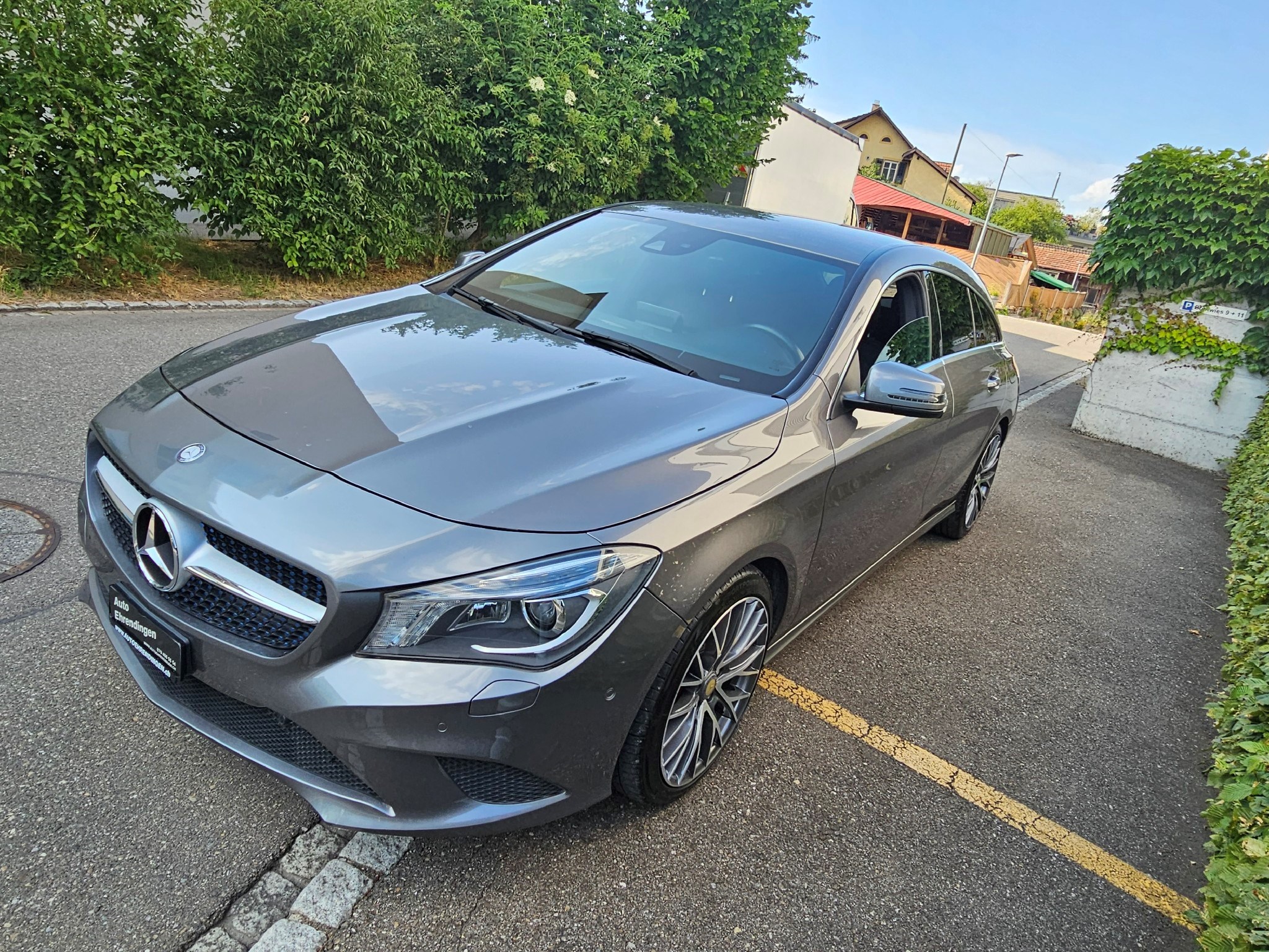 MERCEDES-BENZ CLA Shooting Brake 180 Urban