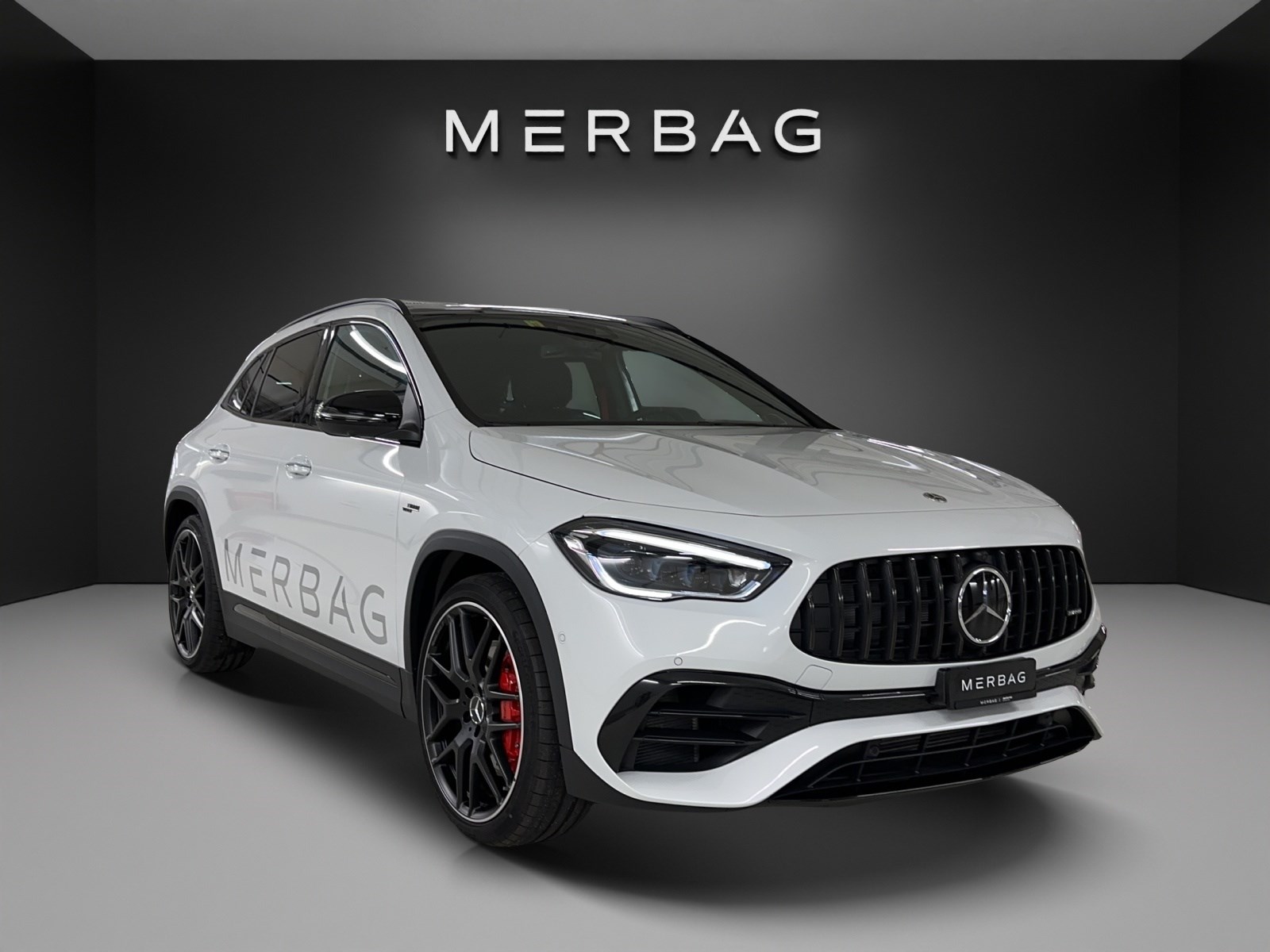 MERCEDES-BENZ GLA 45 S AMG 4Matic+ 8G-Speedshift DCT