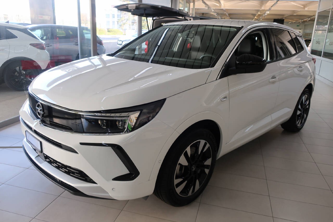 OPEL Grandland 1.6 T PHEV Elegance