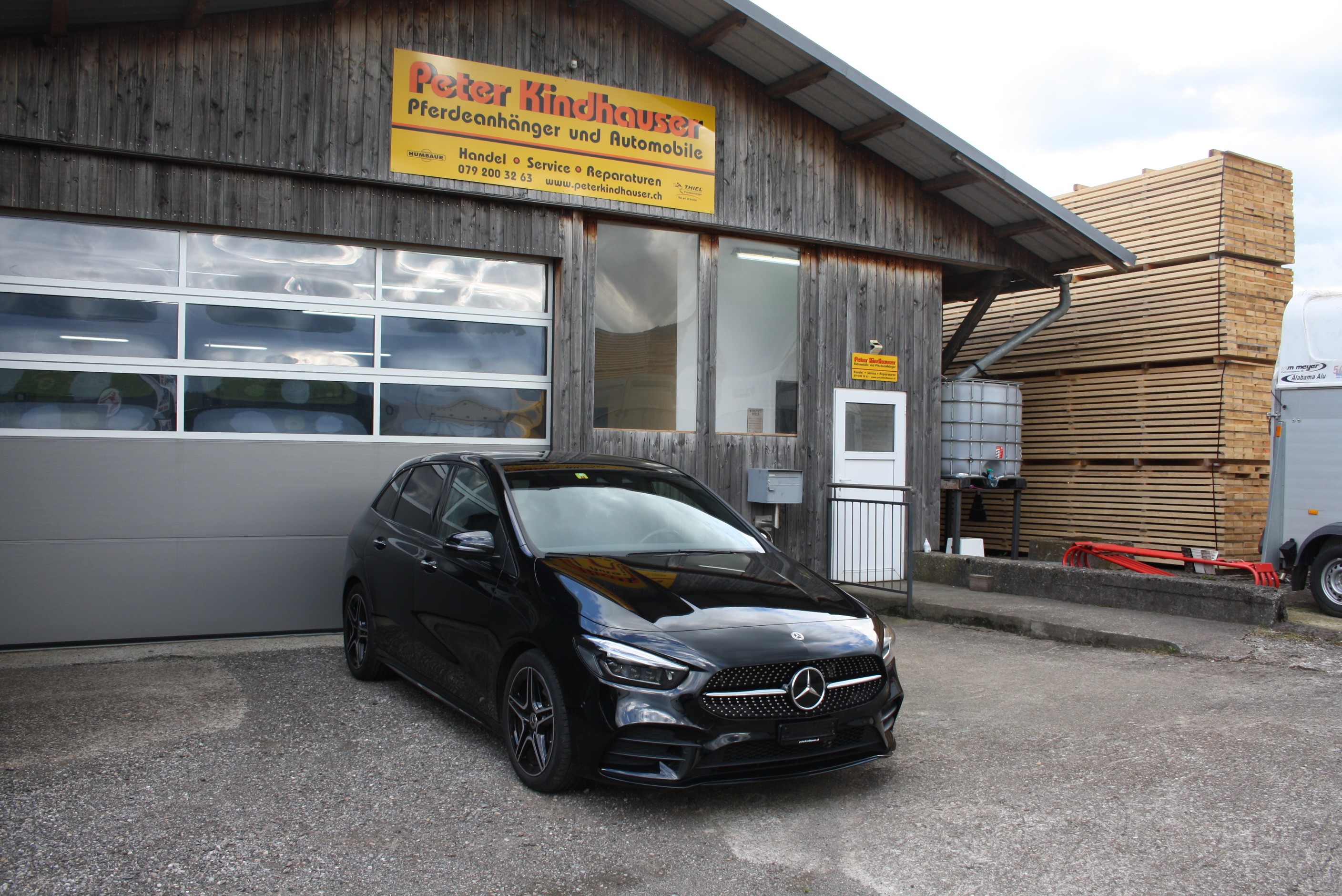 MERCEDES-BENZ B 220 4Matic AMG Line 7G-DCT