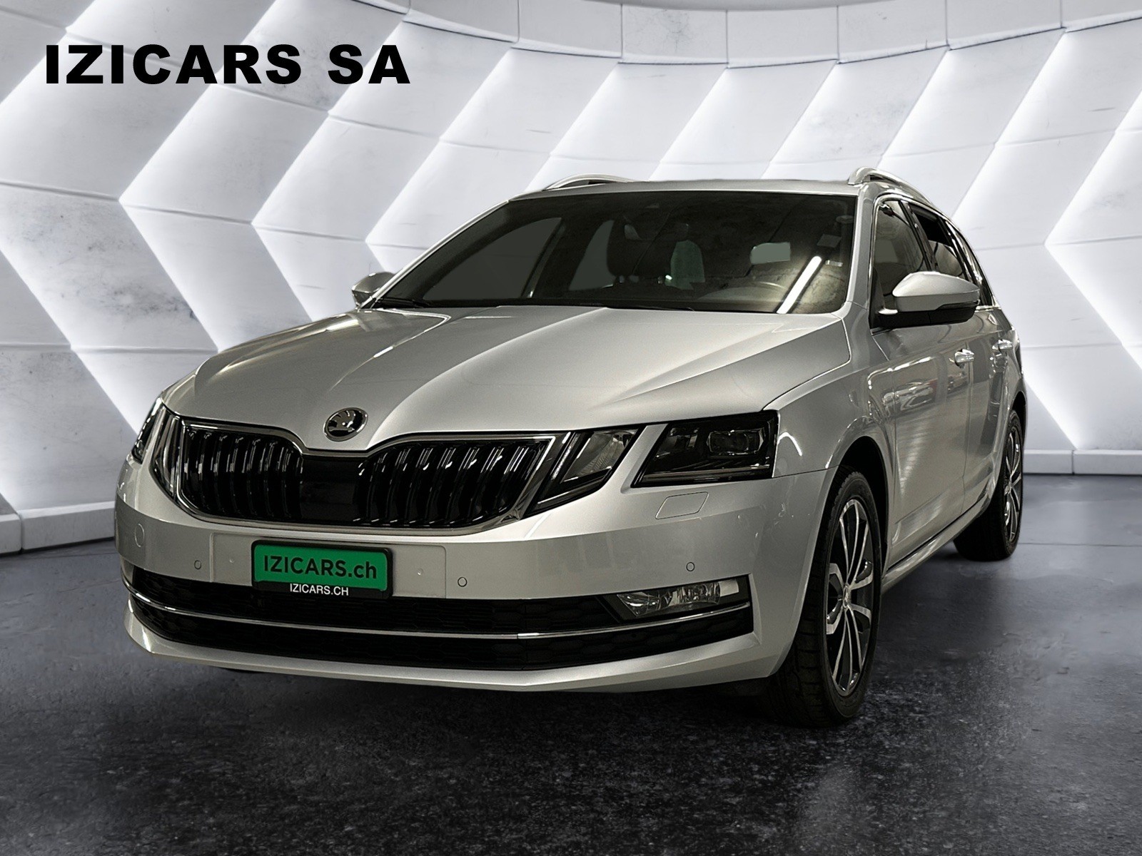 SKODA Octavia Combi 2.0 TDI Style DSG- Pack Cuir / Toit Panoramique ouvrant /Roues hiver