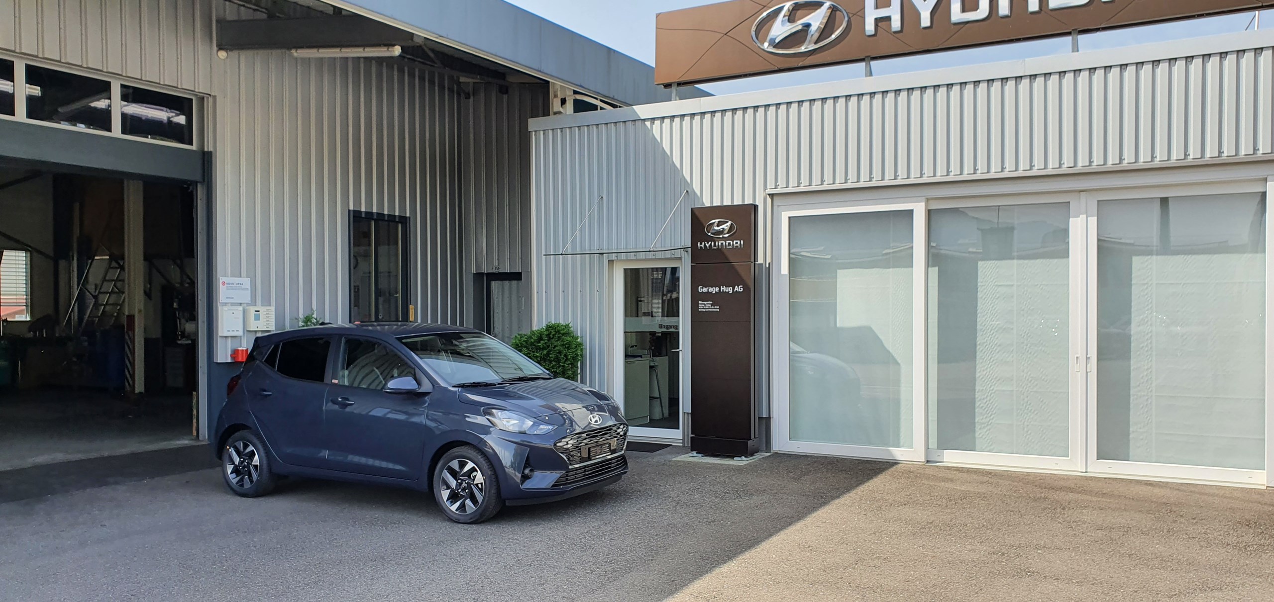 HYUNDAI i10 1.2 Amplia Automat