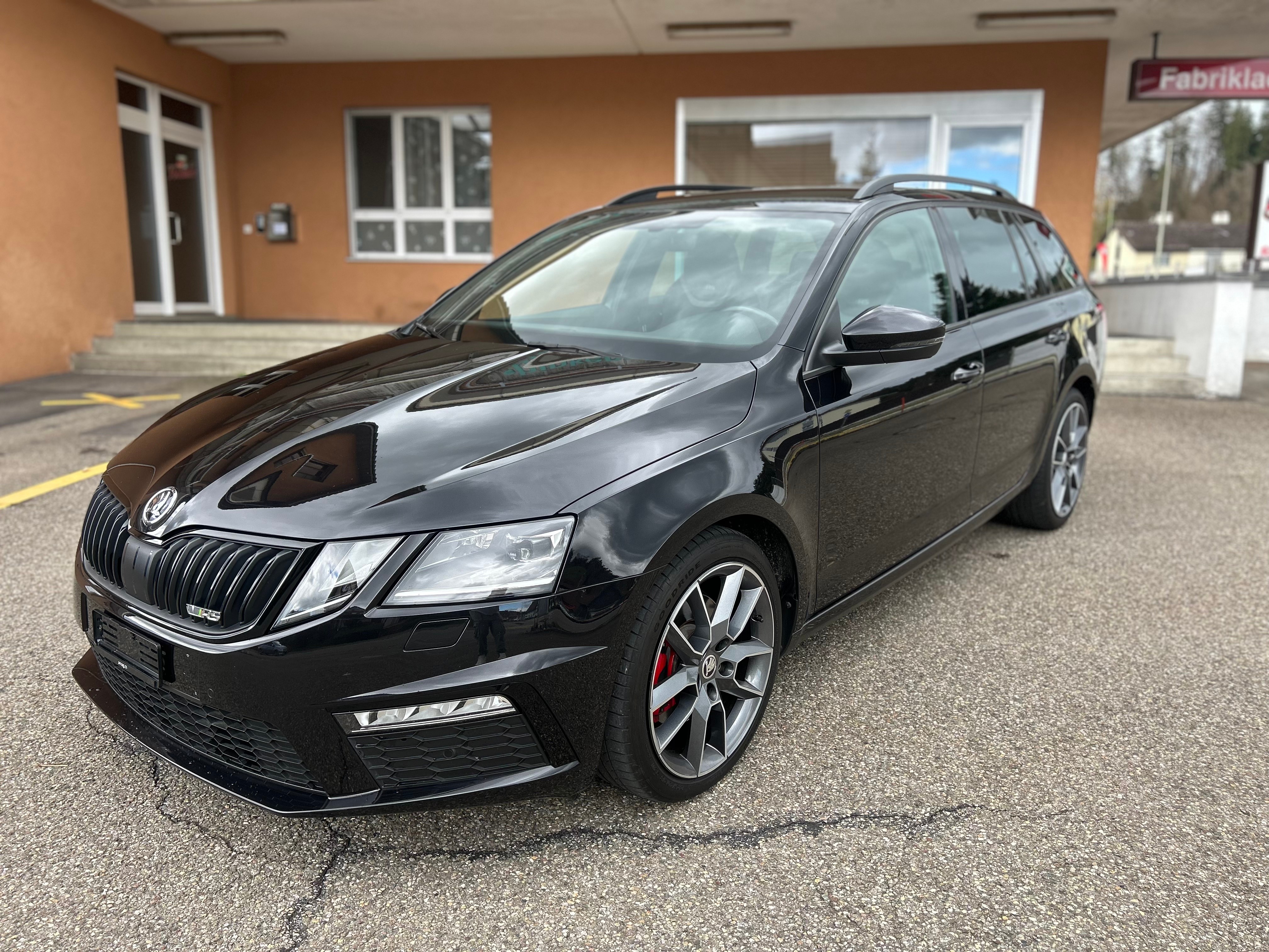 SKODA Octavia Combi 2.0 TDI RS DSG