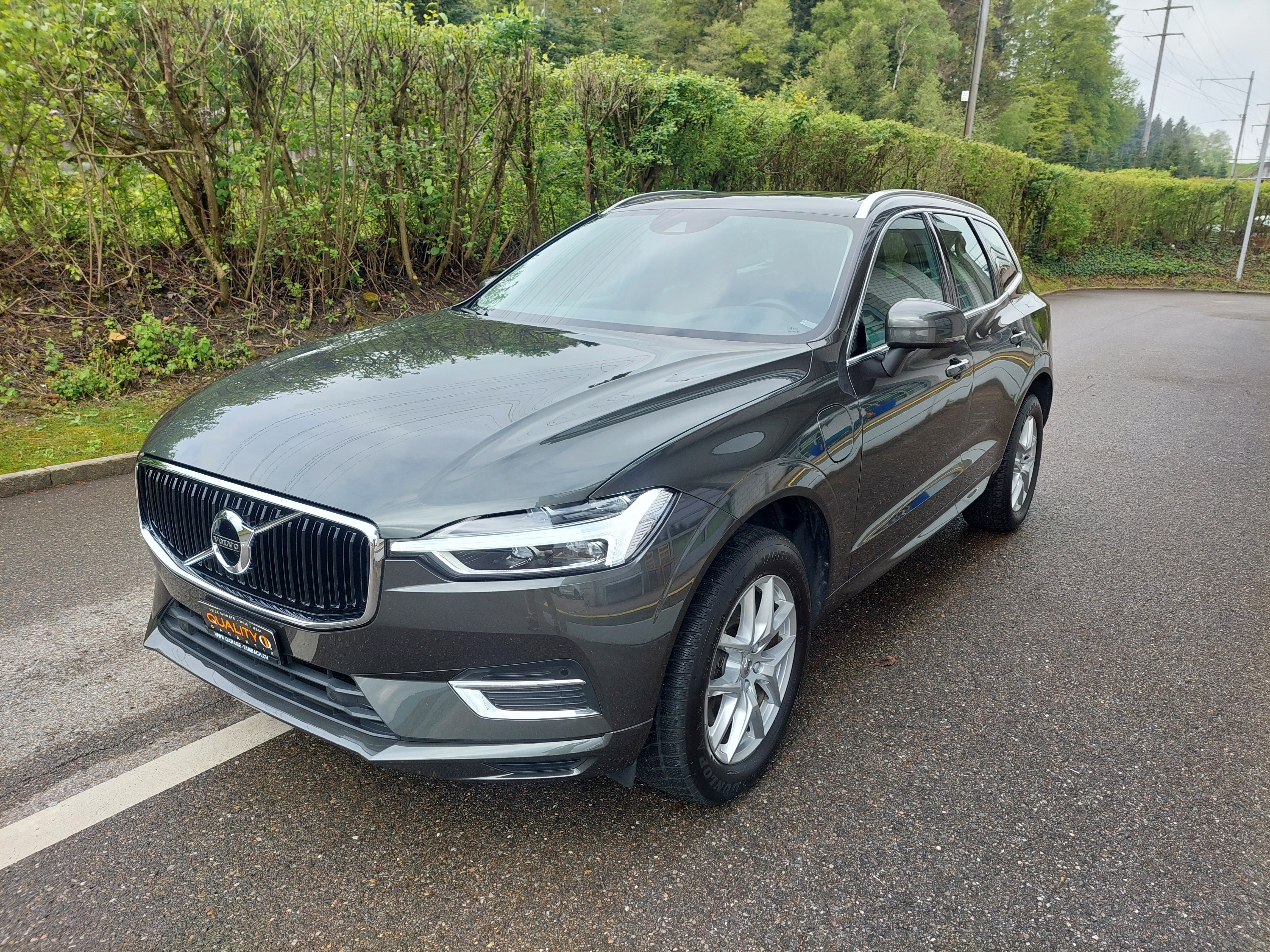 VOLVO XC60 T8 eAWD Momentum Geartronic