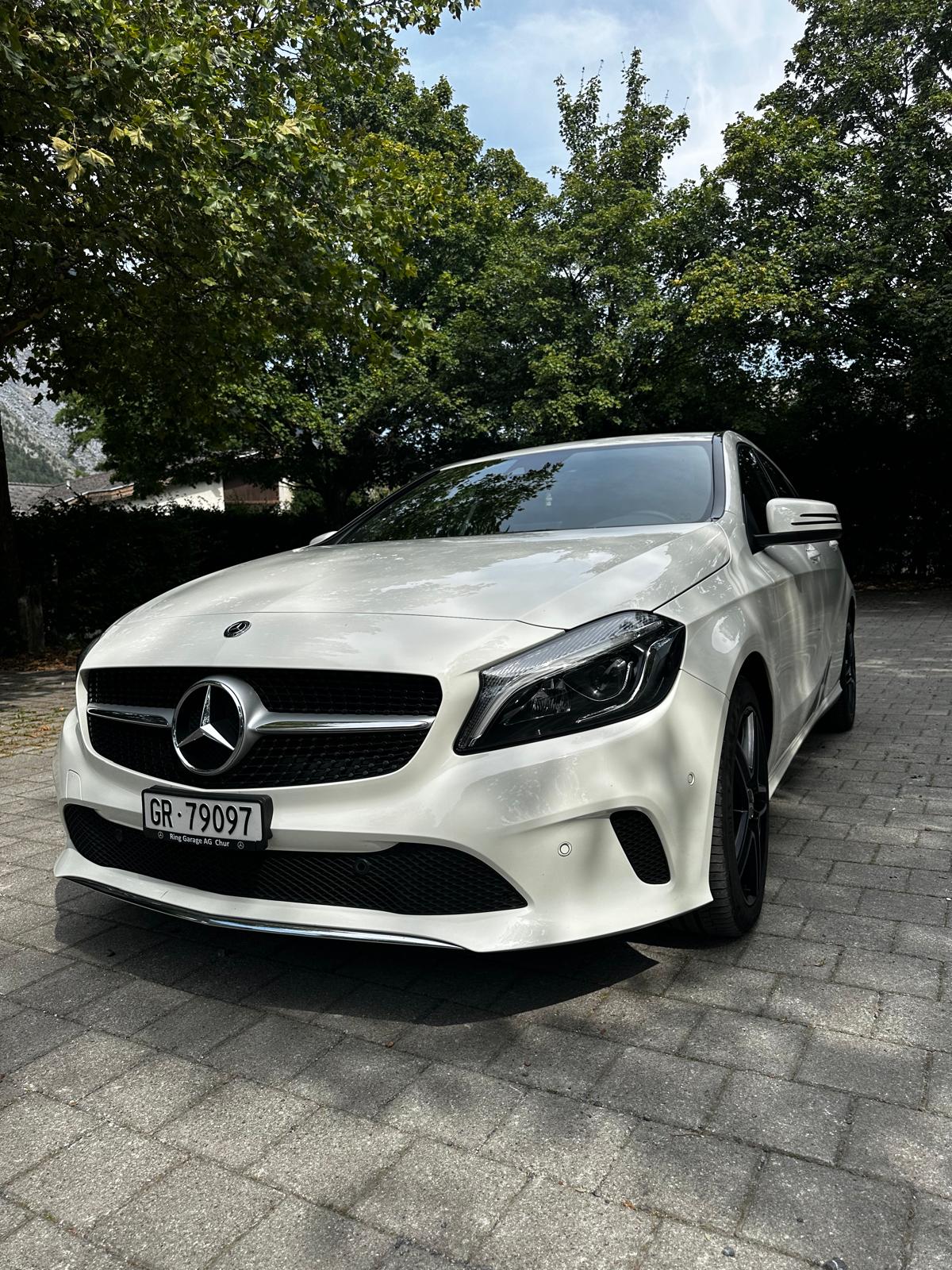 MERCEDES-BENZ A 220 Style 4Matic 7G-DCT