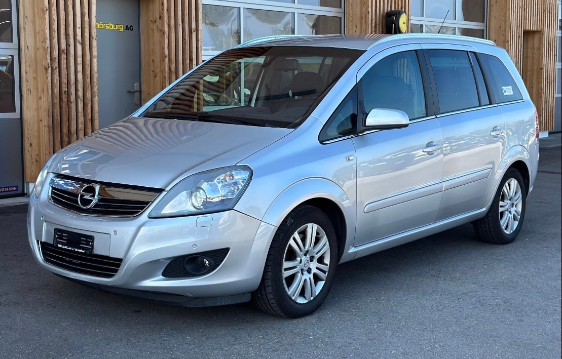 OPEL Zafira 2.2i 16V Enjoy Automatic