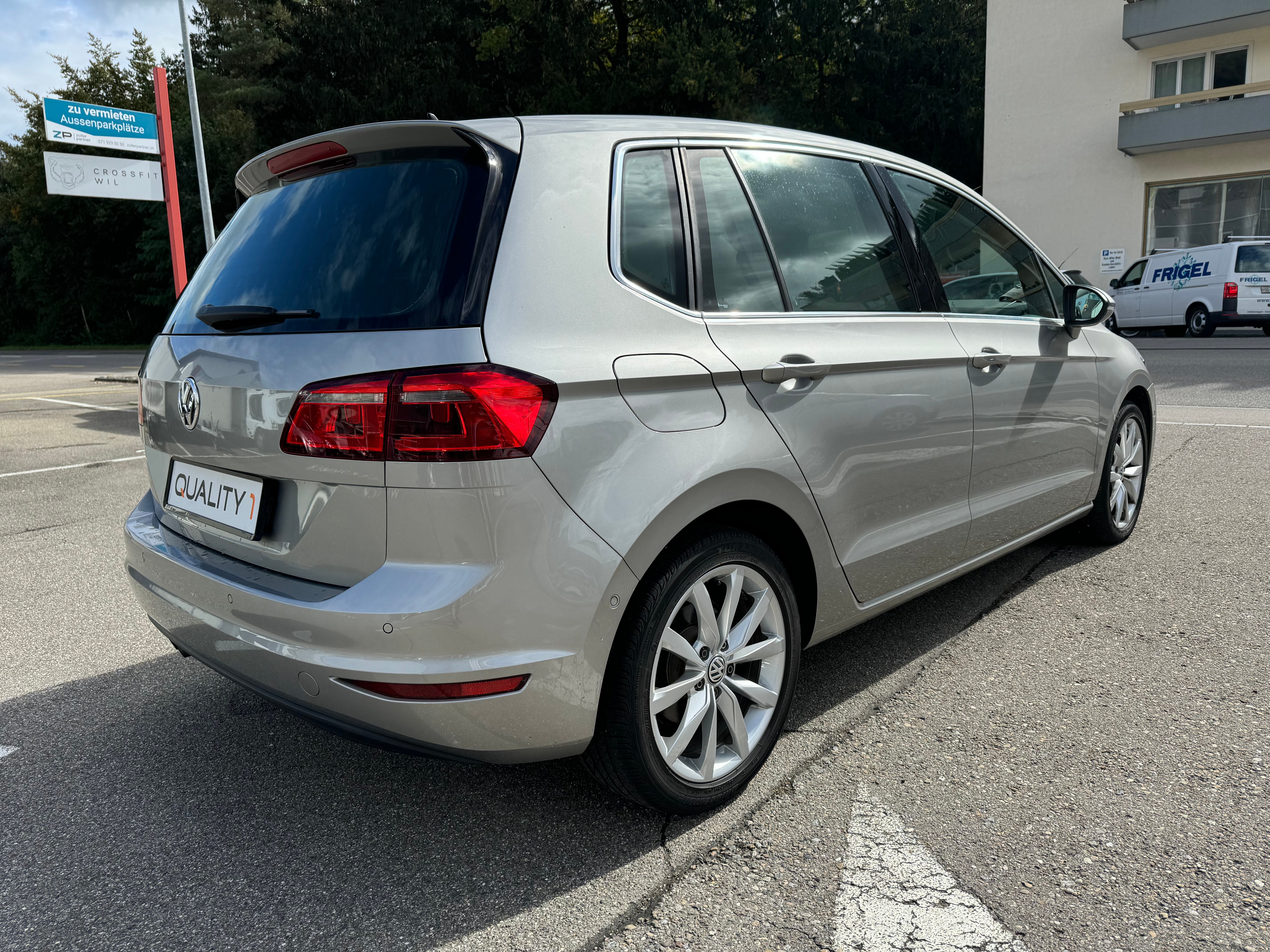 VW Golf Sportsvan 1.4 TSI Highline DSG