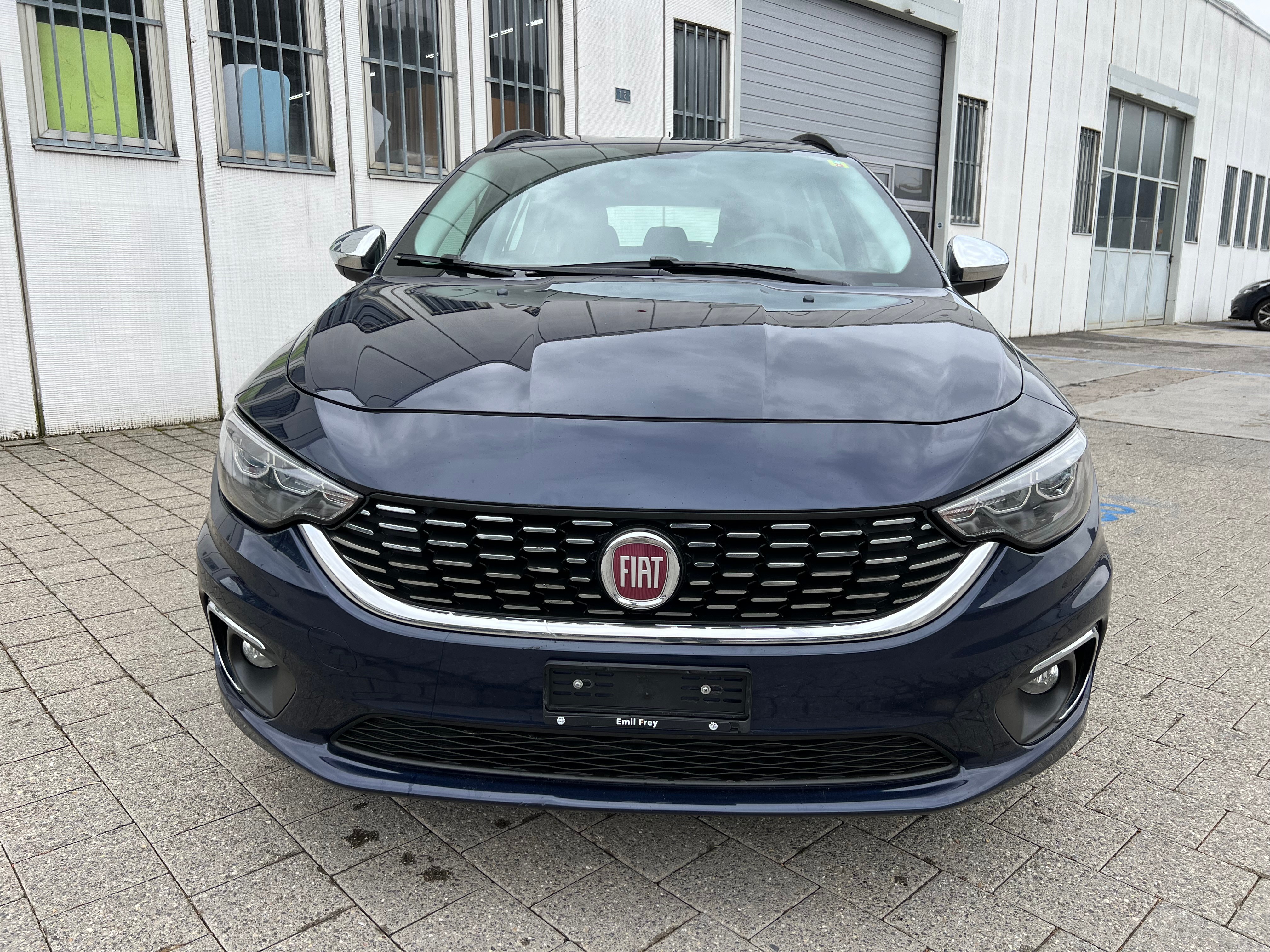 FIAT Tipo 1.6MJ Station Wagon Mirror DCT