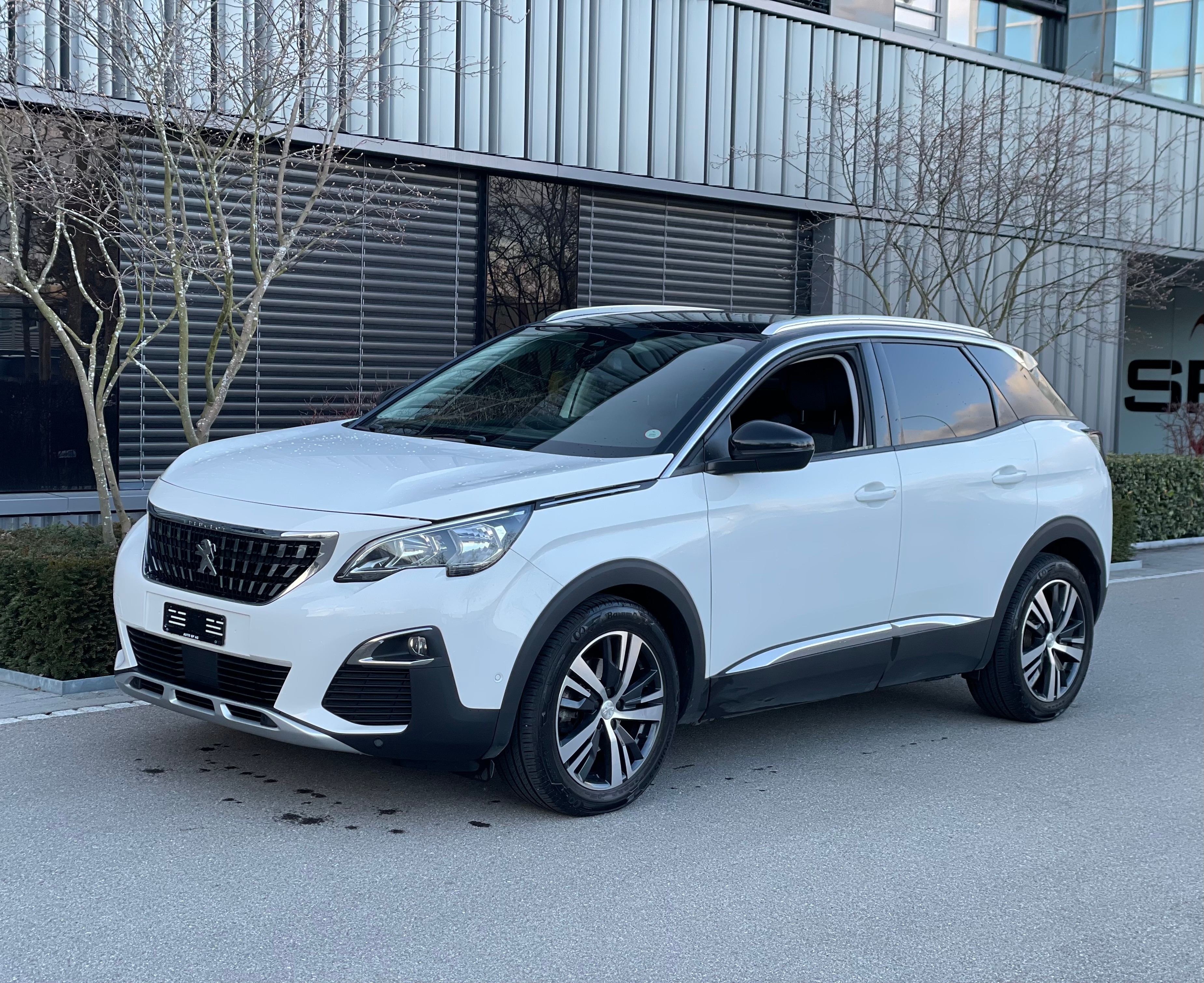 PEUGEOT 3008 1.2 PureTech Allure EAT