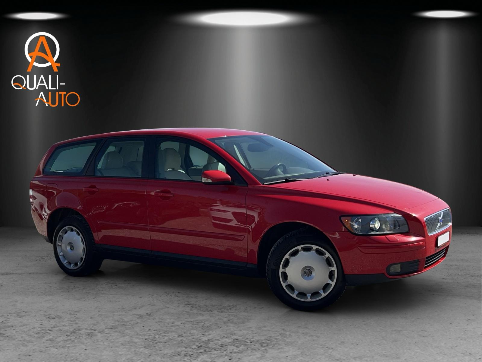 VOLVO V50 T5 AWD Momentum