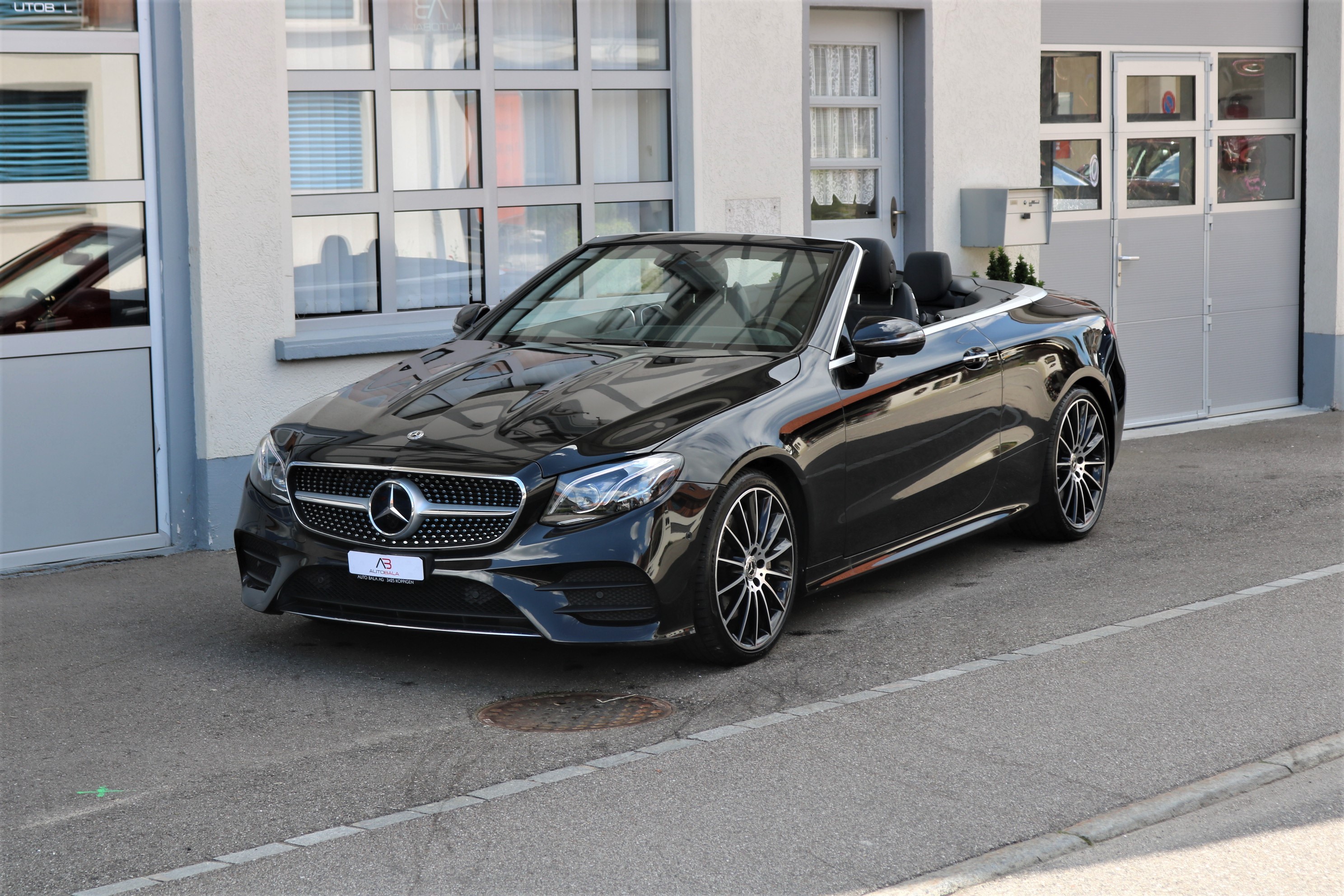 MERCEDES-BENZ E 400 Cabriolet AMG Line 4 Matic 9G-Tronic 