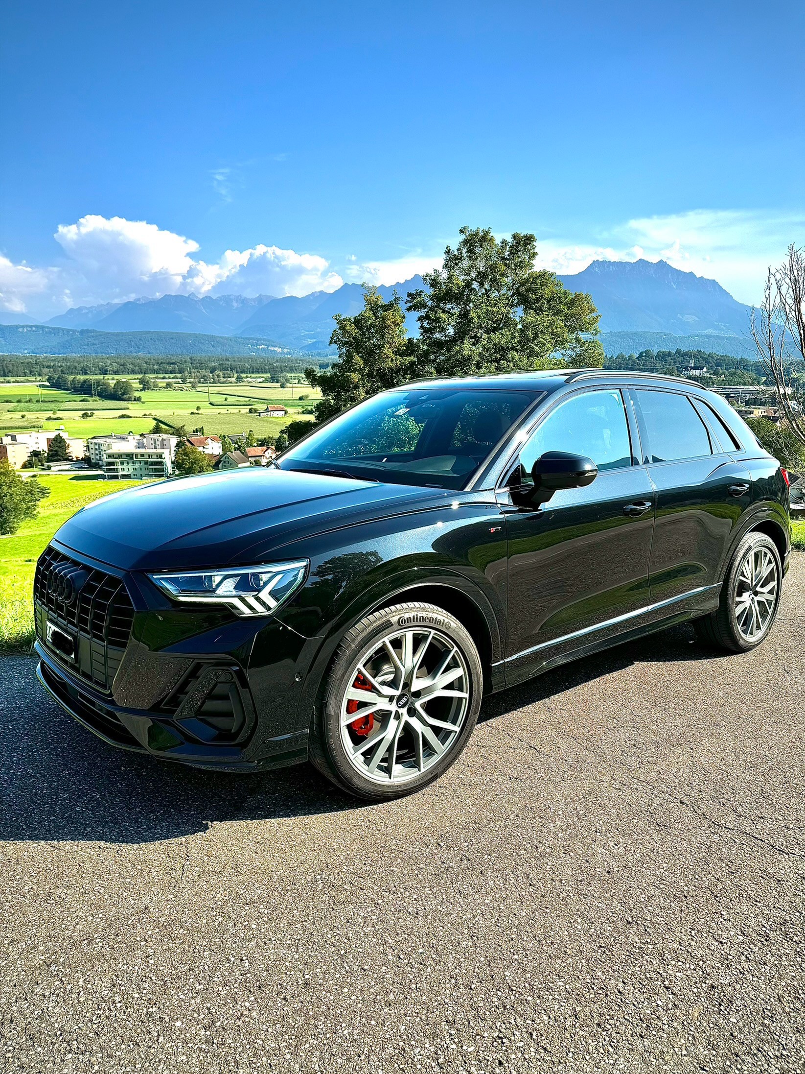 AUDI Q3 40 TFSI S line quattro S-tronic