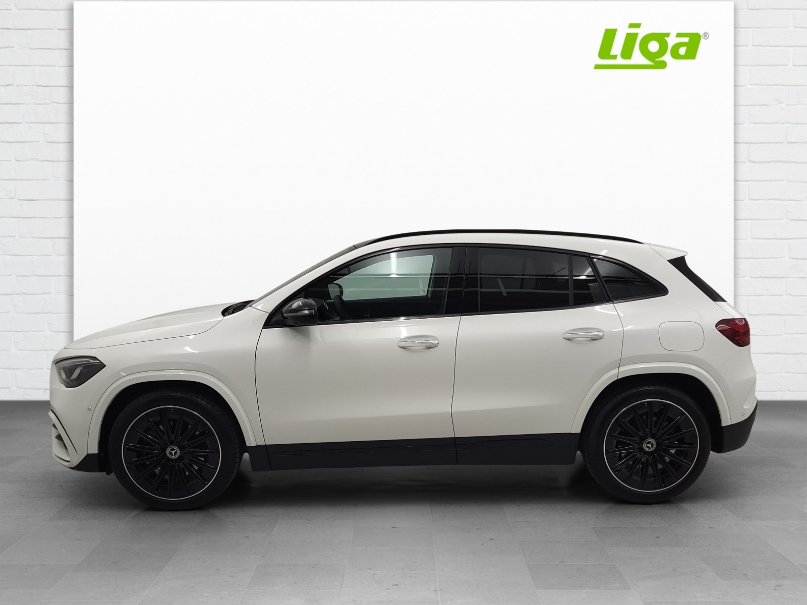 MERCEDES-BENZ GLA 220 d AMG Line 4mati