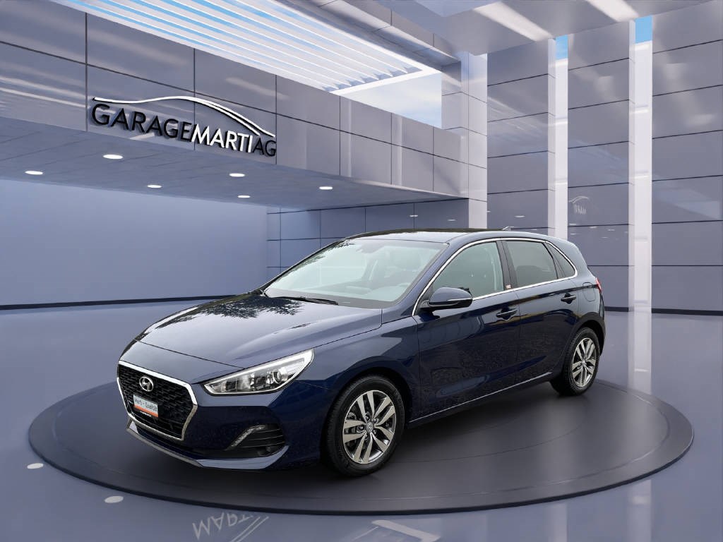 HYUNDAI i30 1.4 T-GDi Amplia