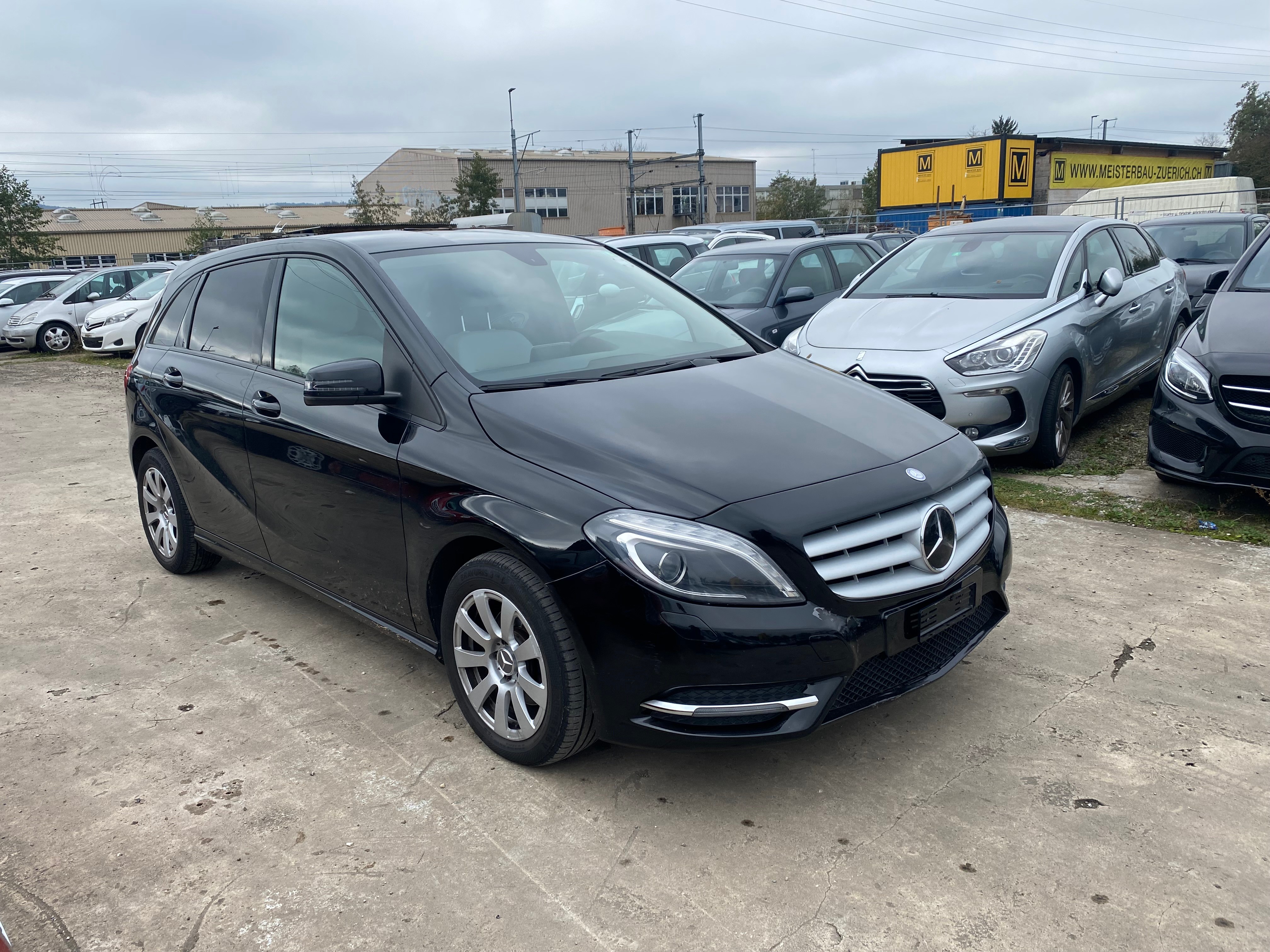 MERCEDES-BENZ B 200 CDI