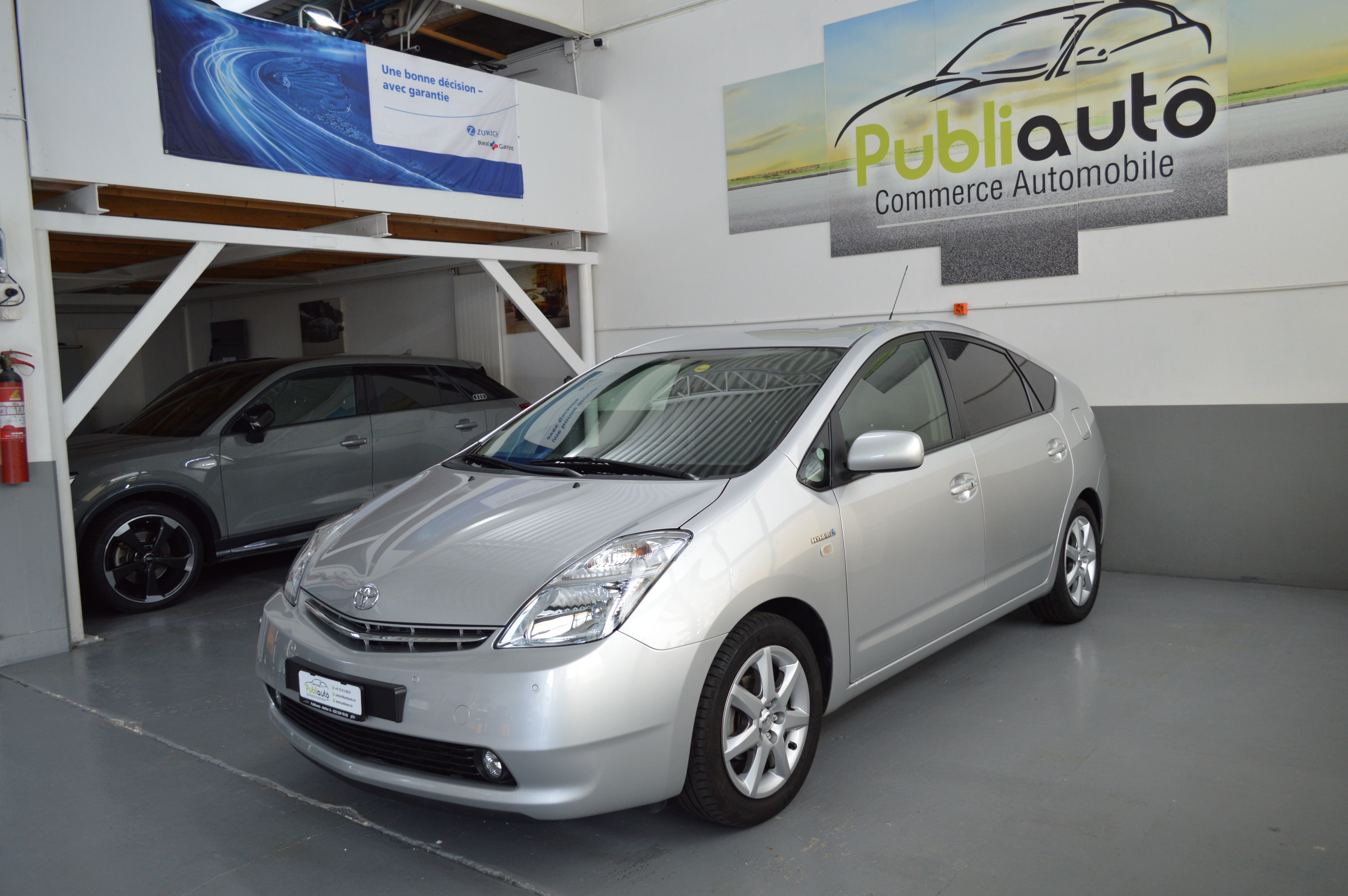 TOYOTA Prius 1.5 16V Hybrid