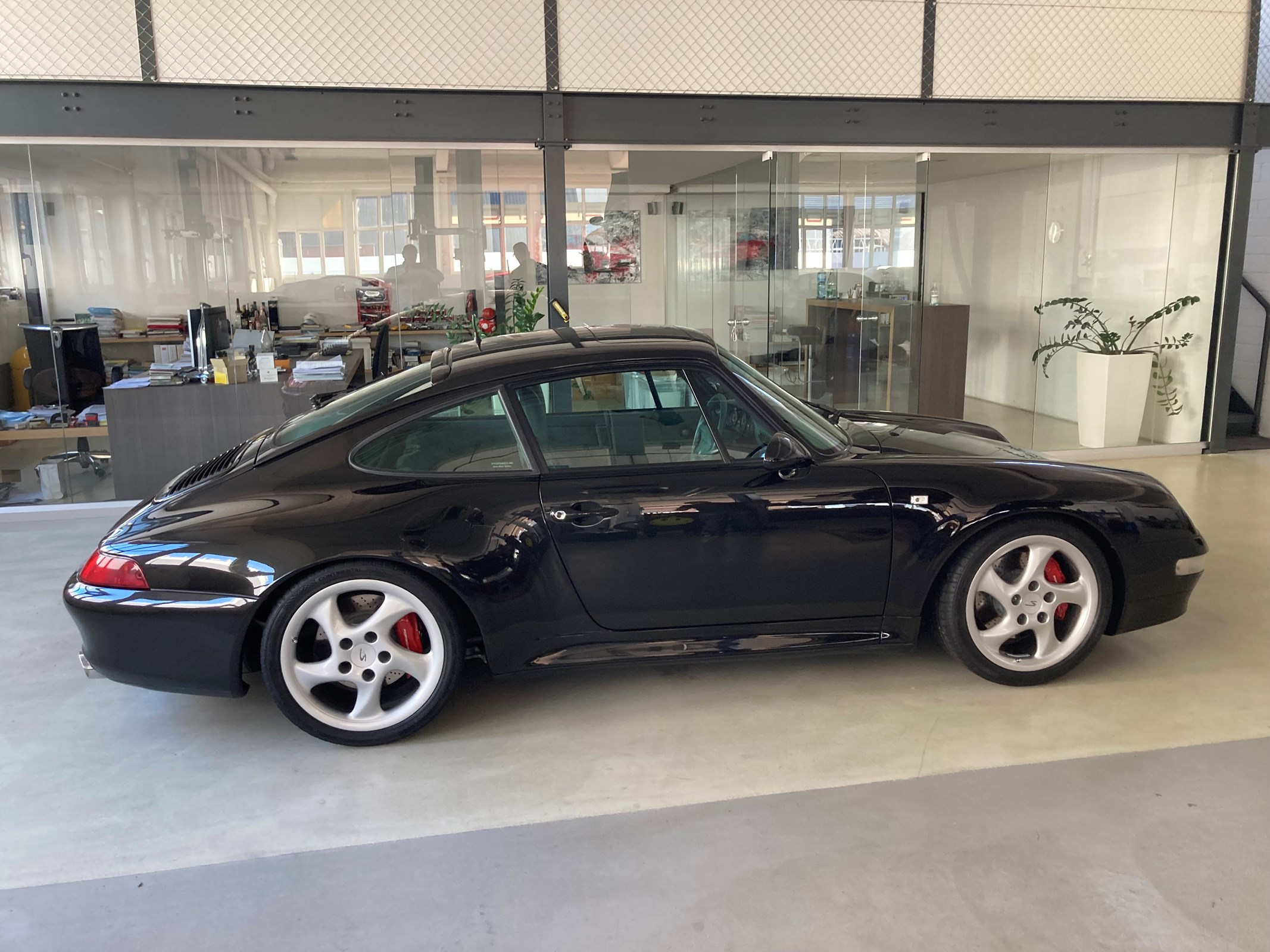 PORSCHE 911 Carrera 4S Plus 3.8 WLS