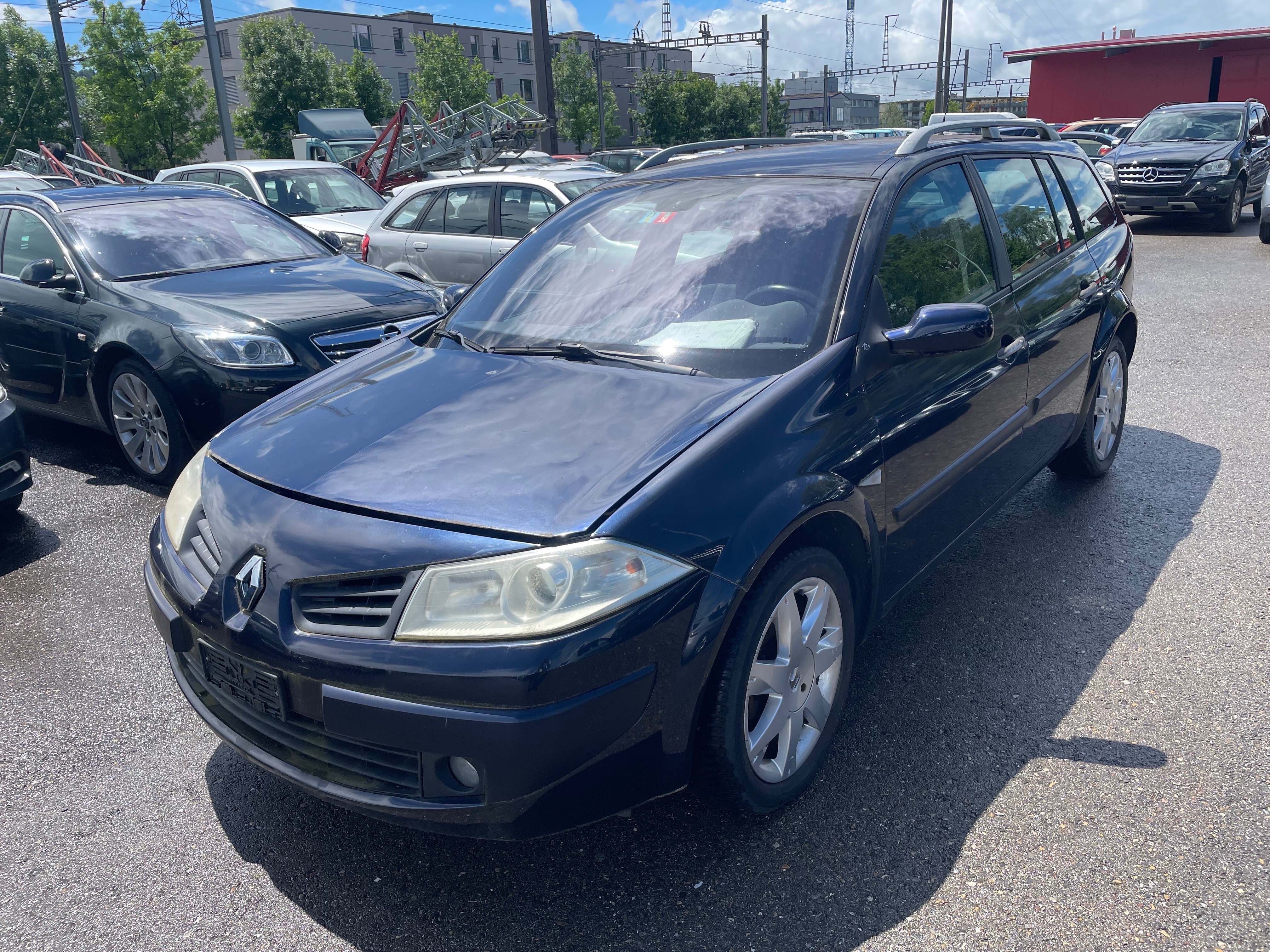 RENAULT Mégane Break 2.0 16V Dynamique Automatic