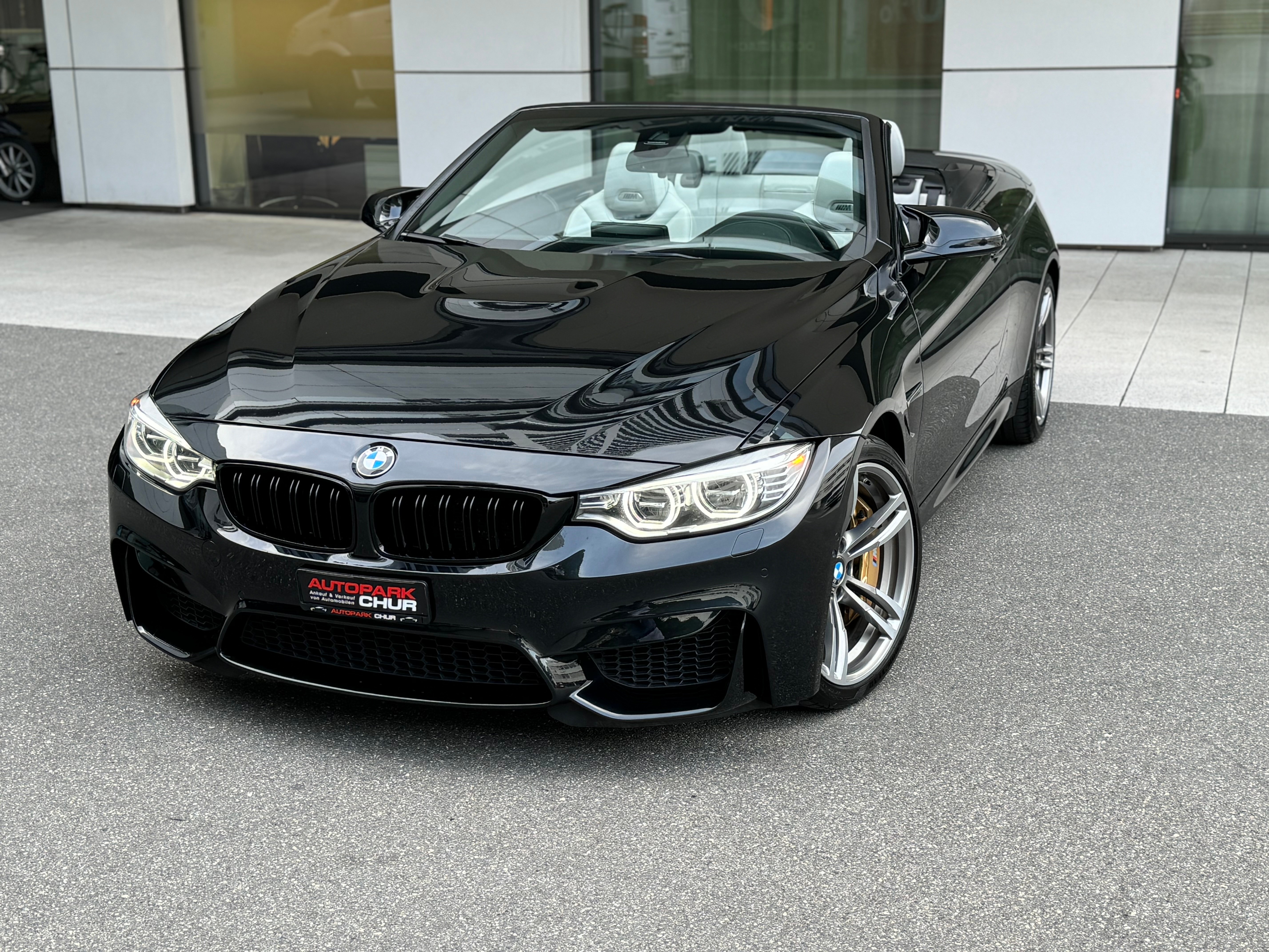 BMW M4 Cabriolet DKG